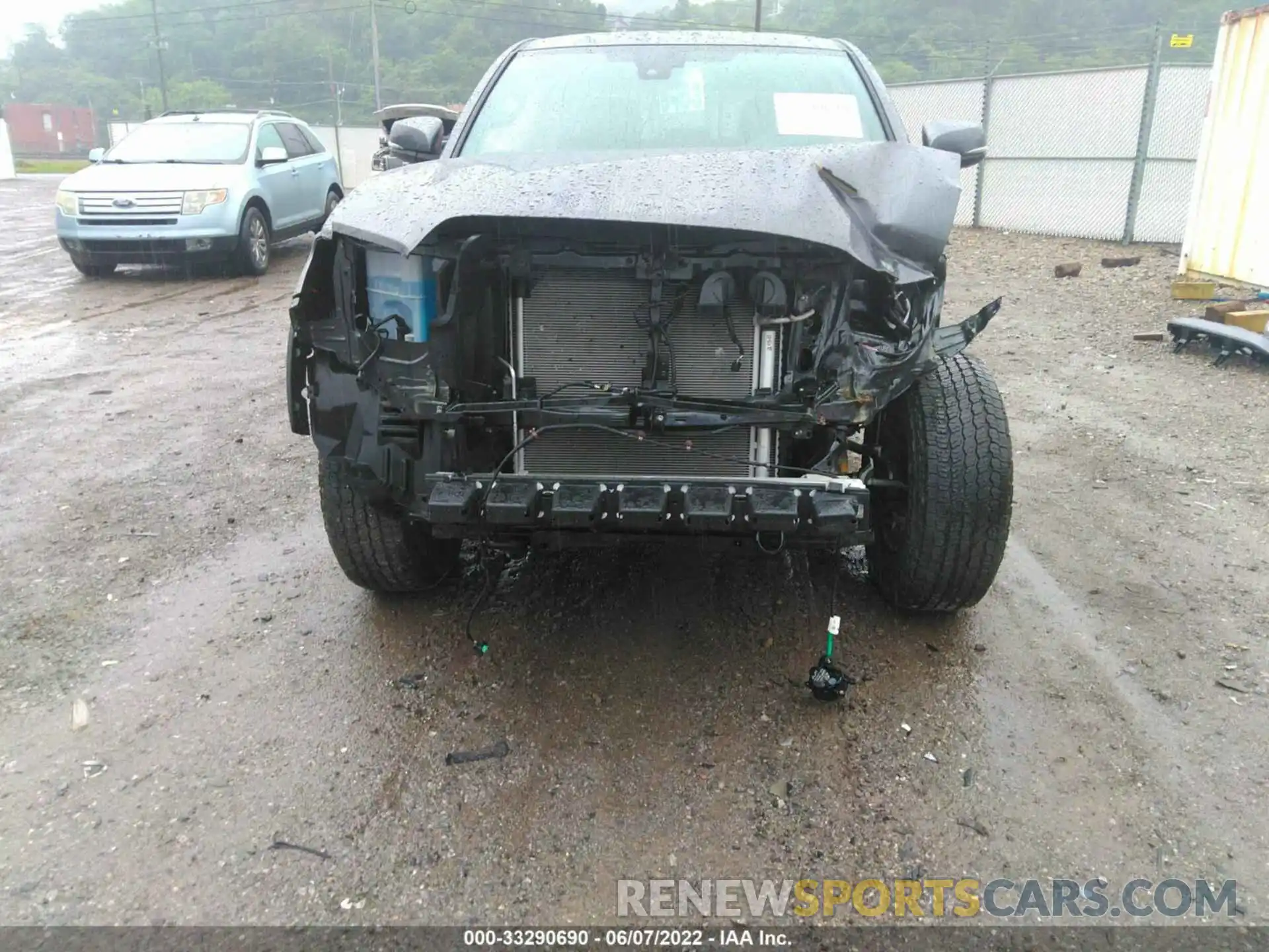 6 Photograph of a damaged car 3TMDZ5BN1NM126272 TOYOTA TACOMA 4WD 2022