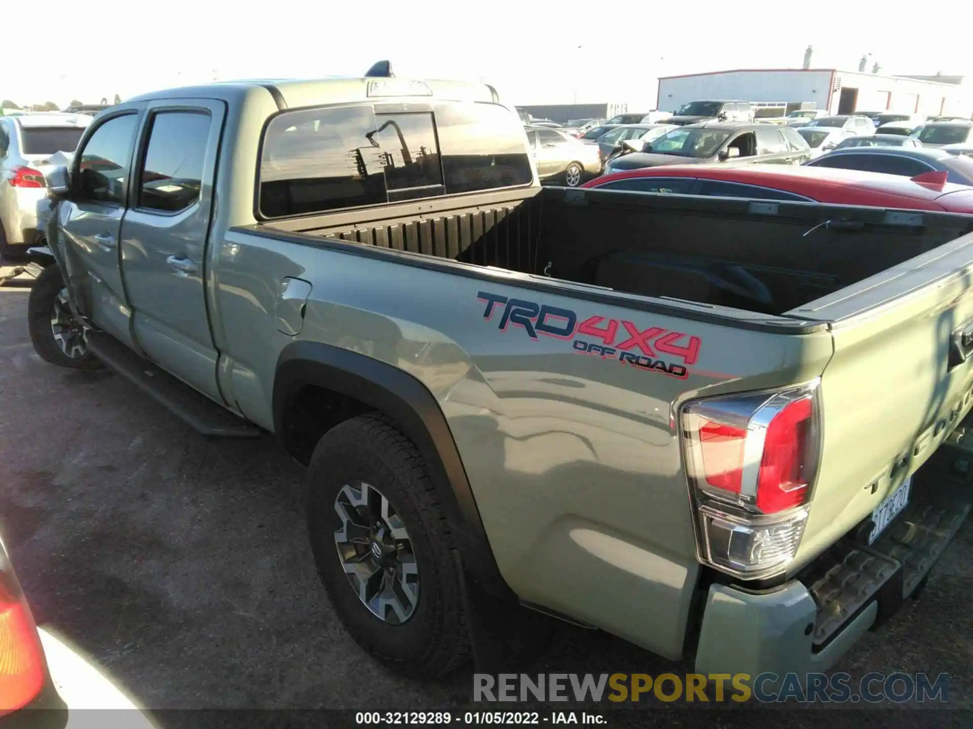 3 Фотография поврежденного автомобиля 3TMDZ5BN4NM121485 TOYOTA TACOMA 4WD 2022