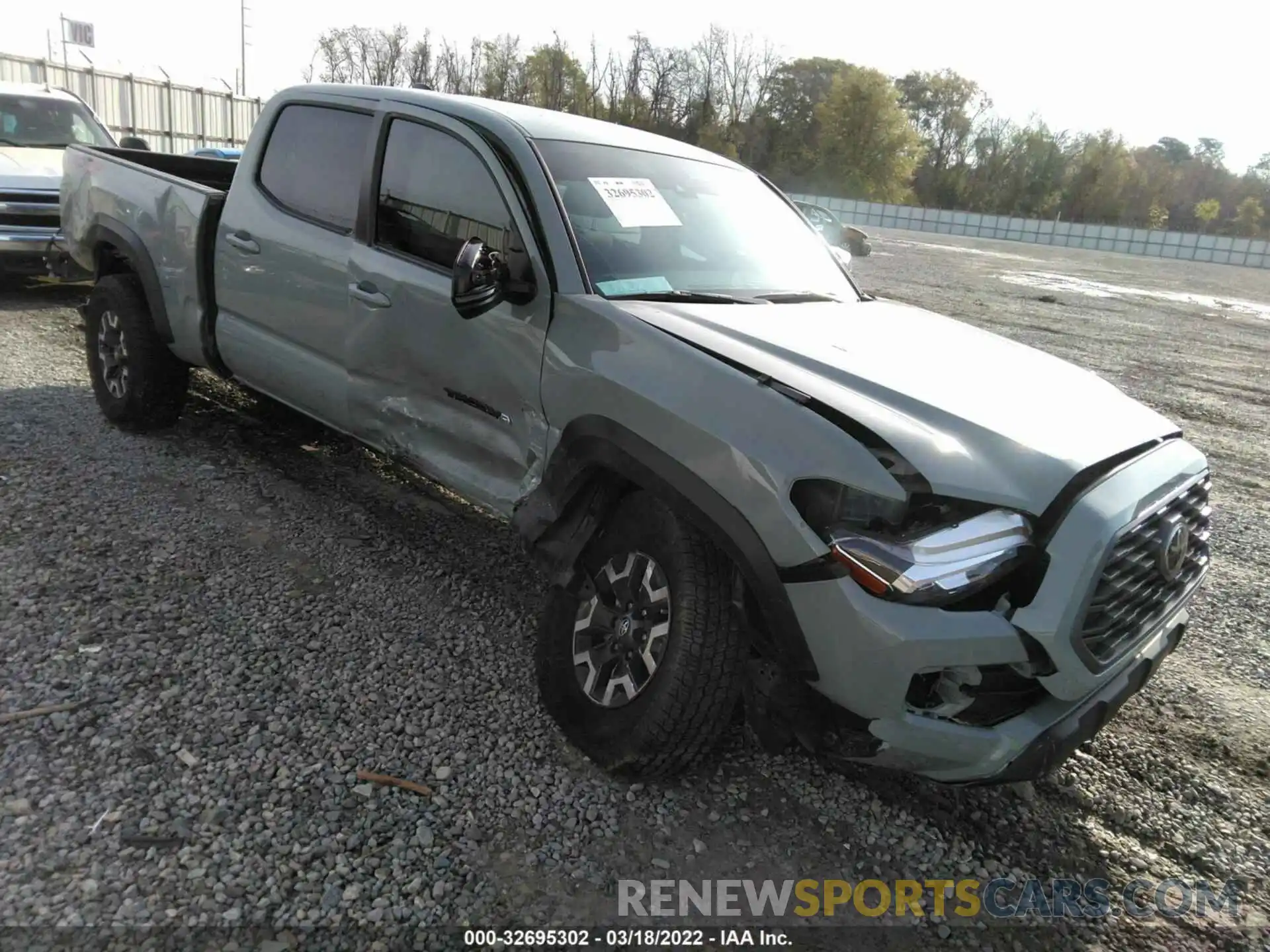 1 Photograph of a damaged car 3TMDZ5BN4NM123950 TOYOTA TACOMA 4WD 2022