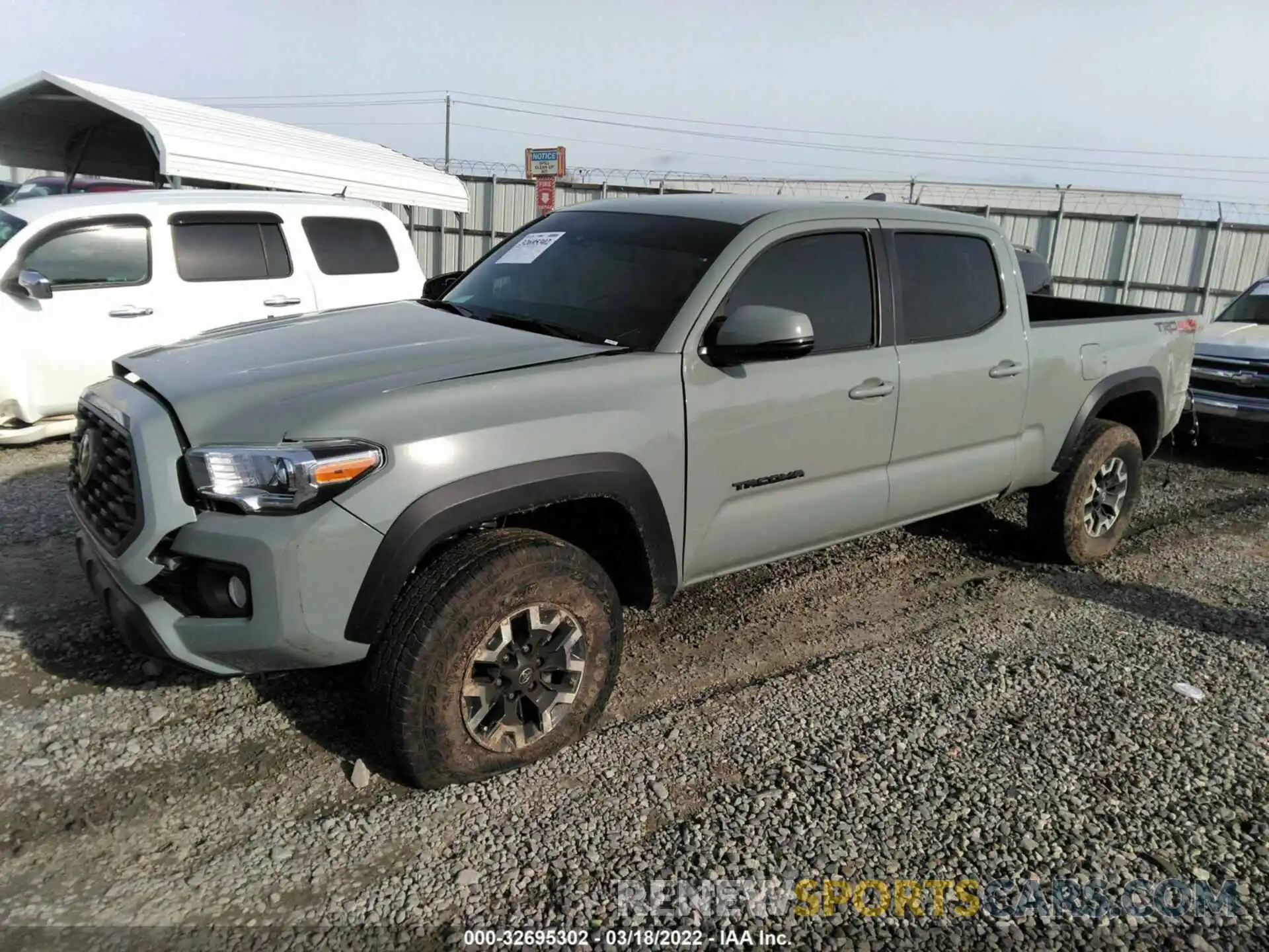 2 Photograph of a damaged car 3TMDZ5BN4NM123950 TOYOTA TACOMA 4WD 2022