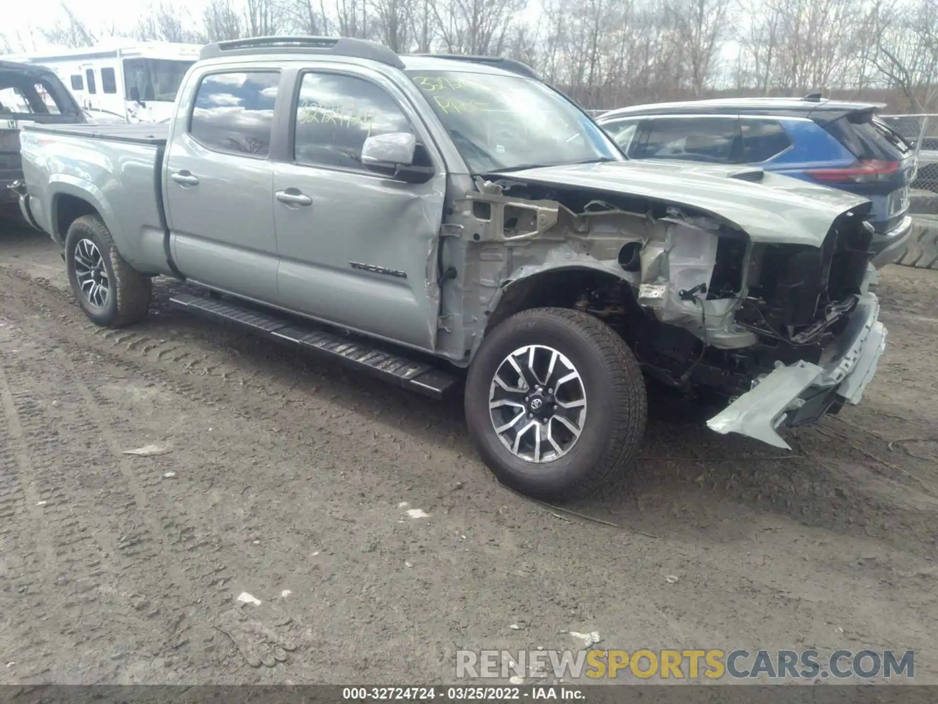 1 Photograph of a damaged car 3TMDZ5BN4NM125147 TOYOTA TACOMA 4WD 2022