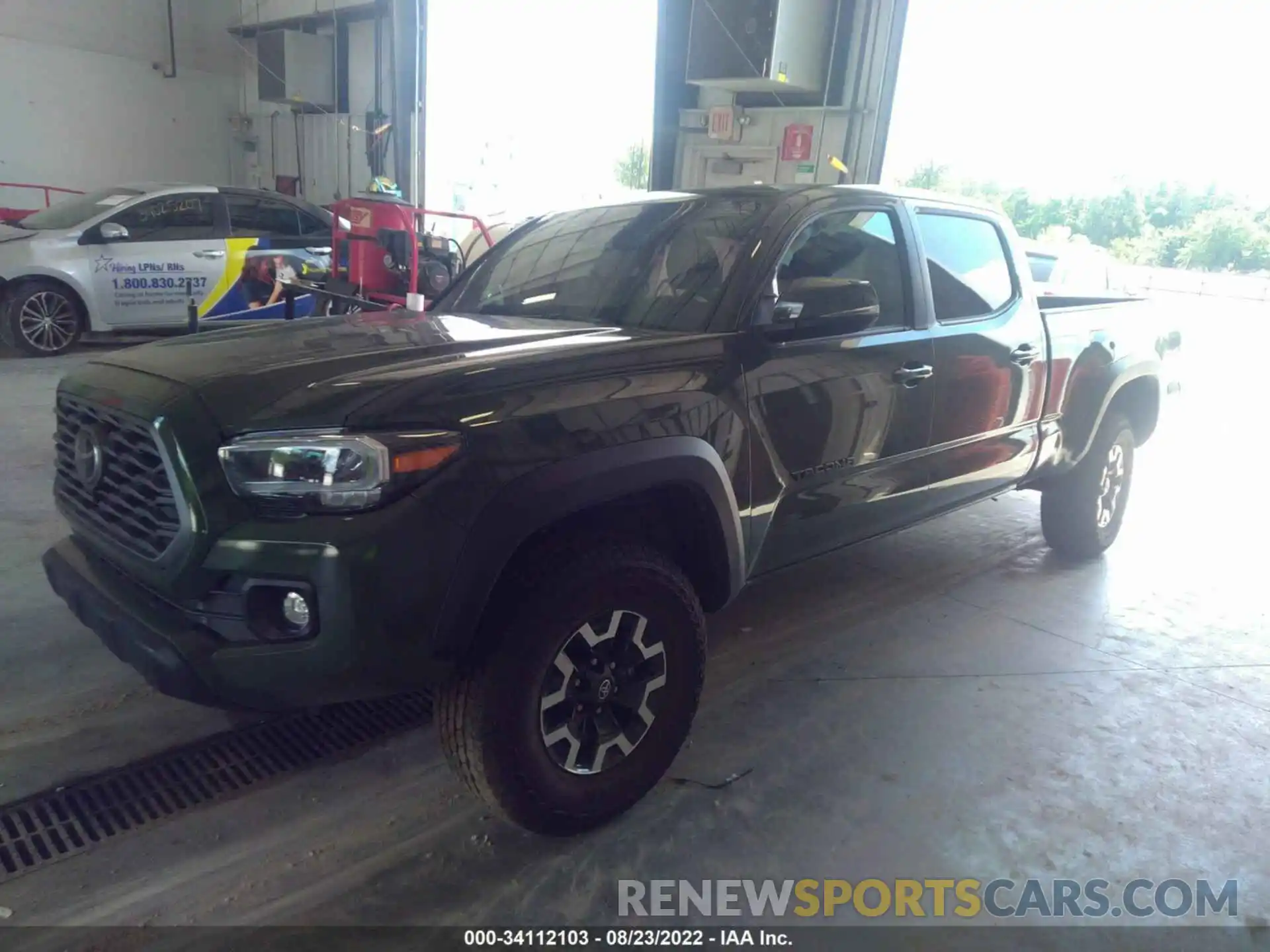 2 Photograph of a damaged car 3TMDZ5BN5NM127179 TOYOTA TACOMA 4WD 2022