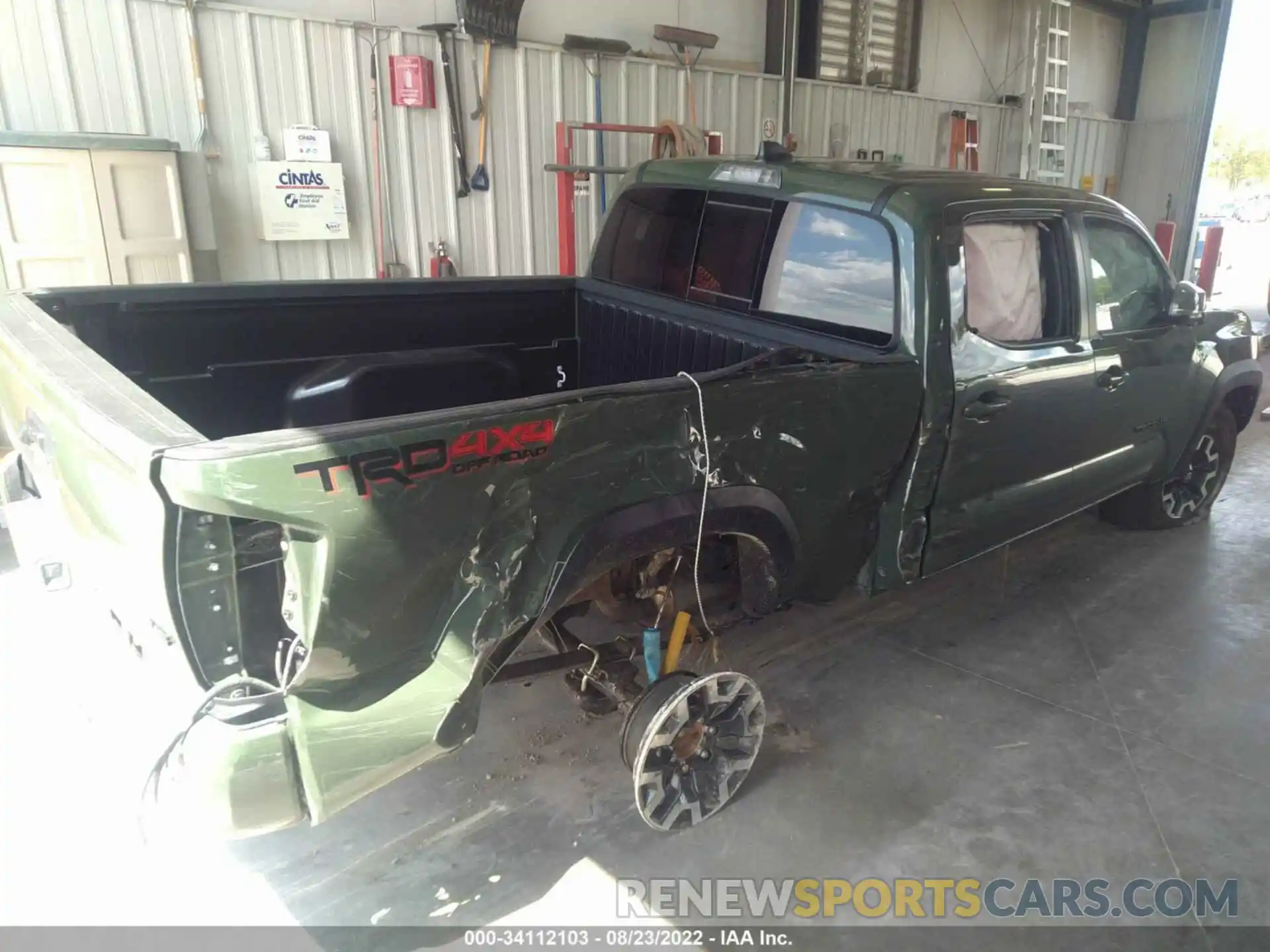 6 Photograph of a damaged car 3TMDZ5BN5NM127179 TOYOTA TACOMA 4WD 2022