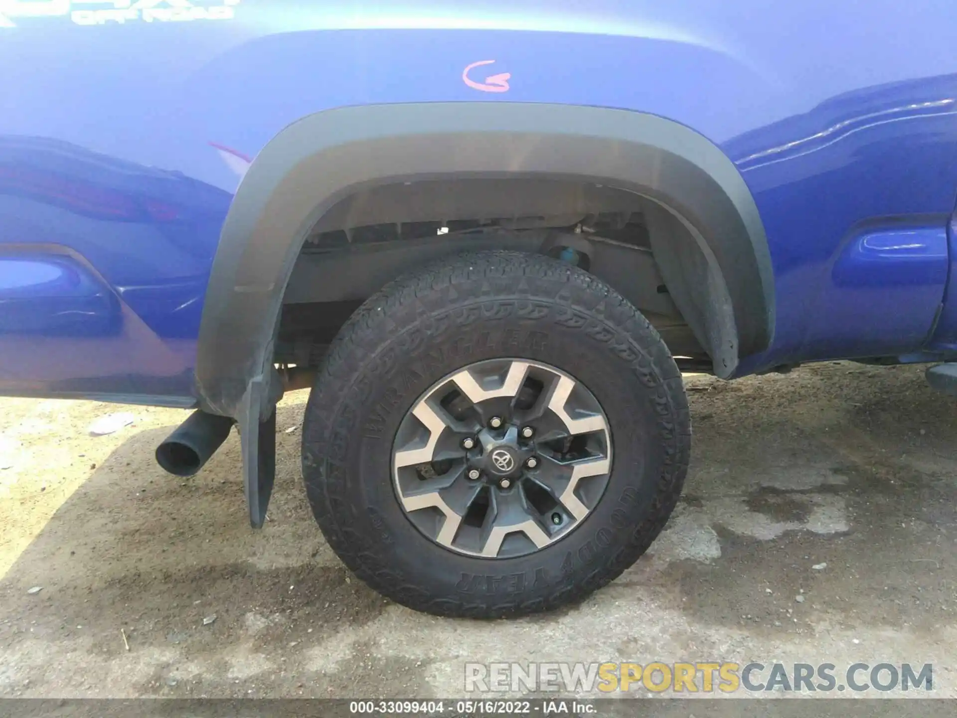 15 Photograph of a damaged car 3TMDZ5BN7NM123702 TOYOTA TACOMA 4WD 2022