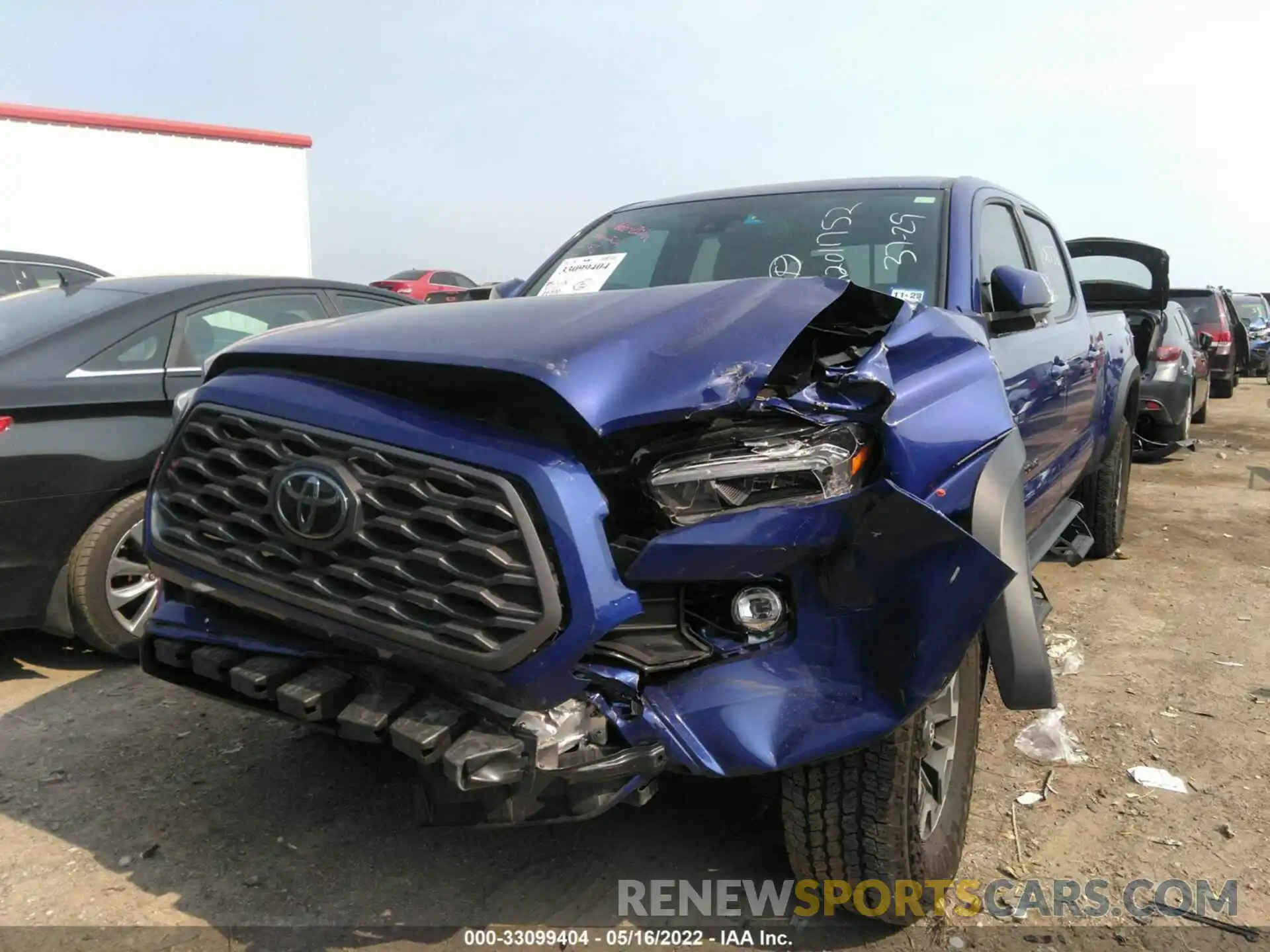 6 Photograph of a damaged car 3TMDZ5BN7NM123702 TOYOTA TACOMA 4WD 2022