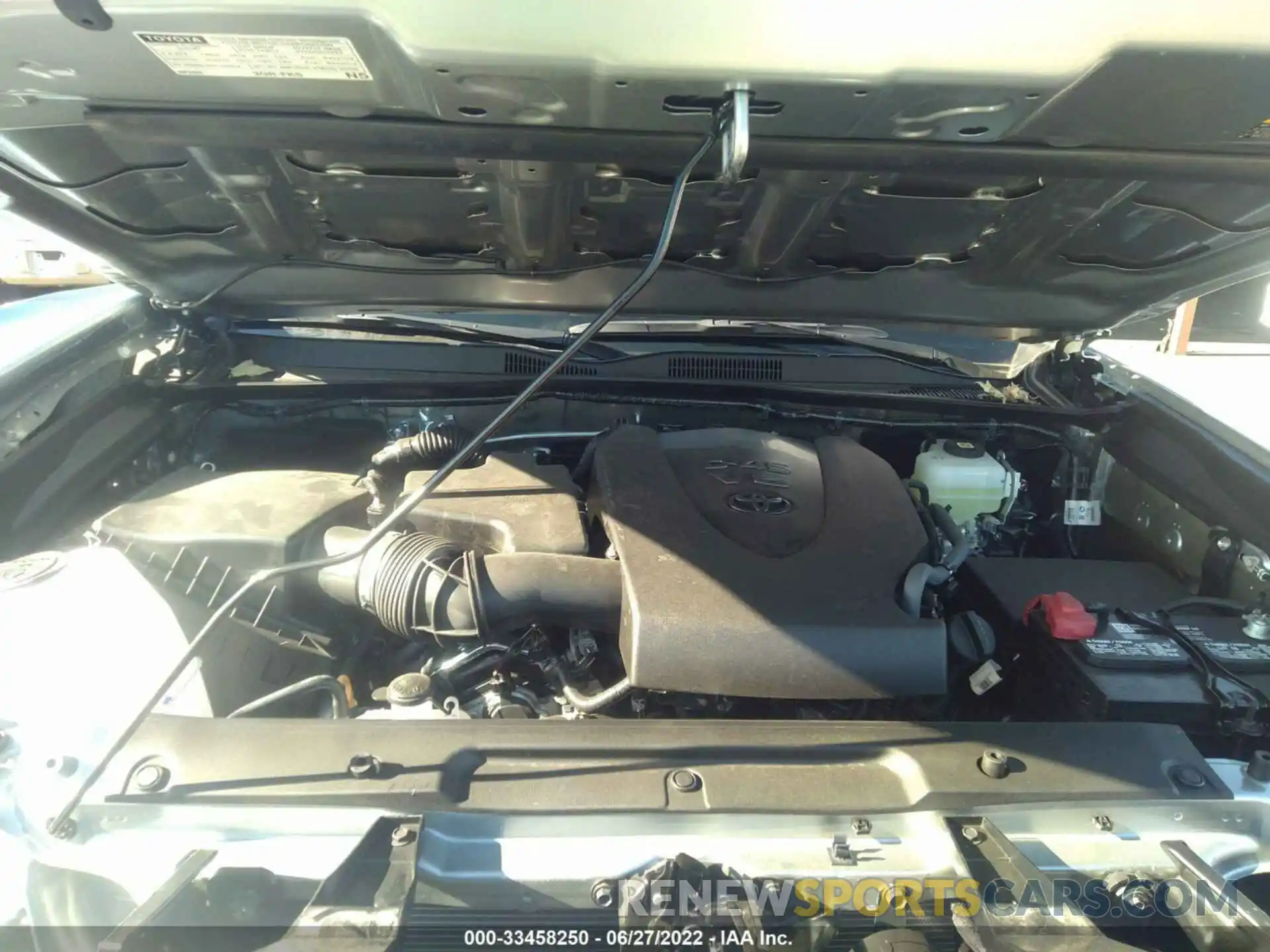 10 Photograph of a damaged car 3TMDZ5BN8NM131436 TOYOTA TACOMA 4WD 2022