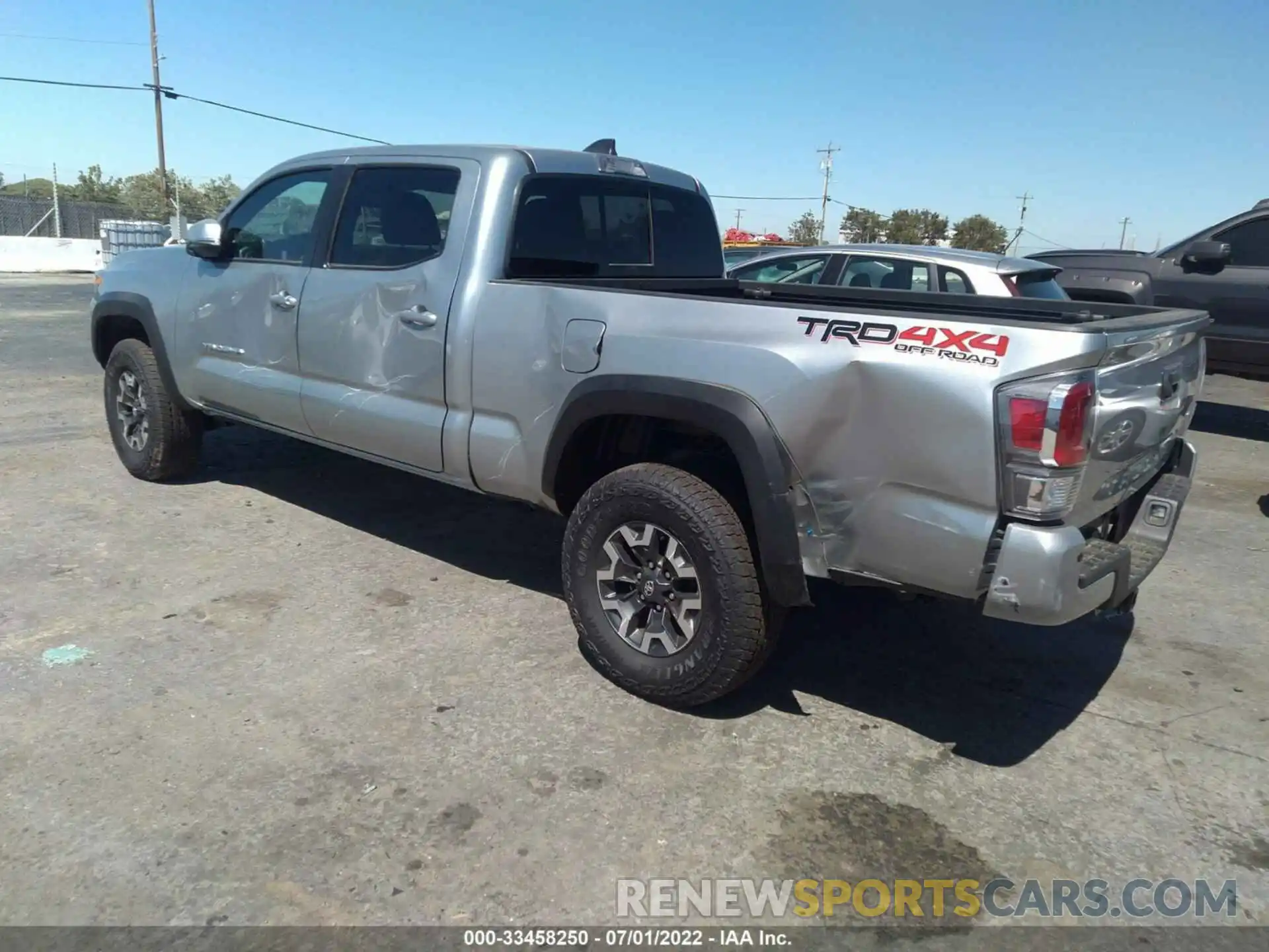 3 Photograph of a damaged car 3TMDZ5BN8NM131436 TOYOTA TACOMA 4WD 2022