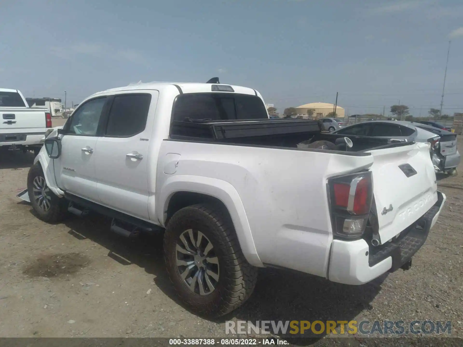 3 Photograph of a damaged car 3TMGZ5AN7NM477380 TOYOTA TACOMA 4WD 2022