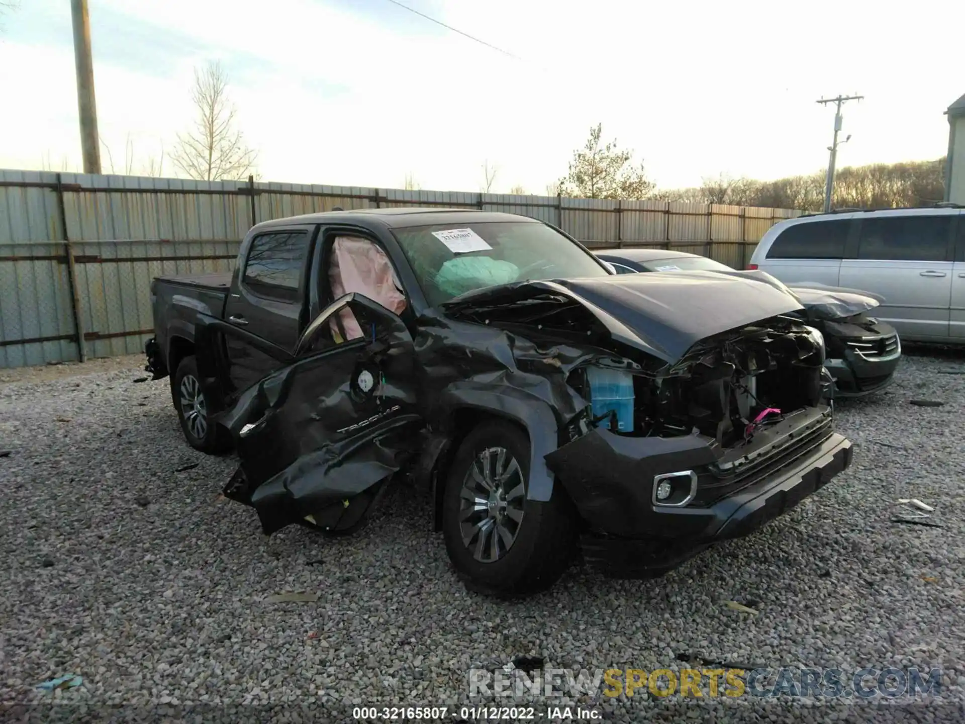 1 Photograph of a damaged car 3TMGZ5ANXNM465448 TOYOTA TACOMA 4WD 2022