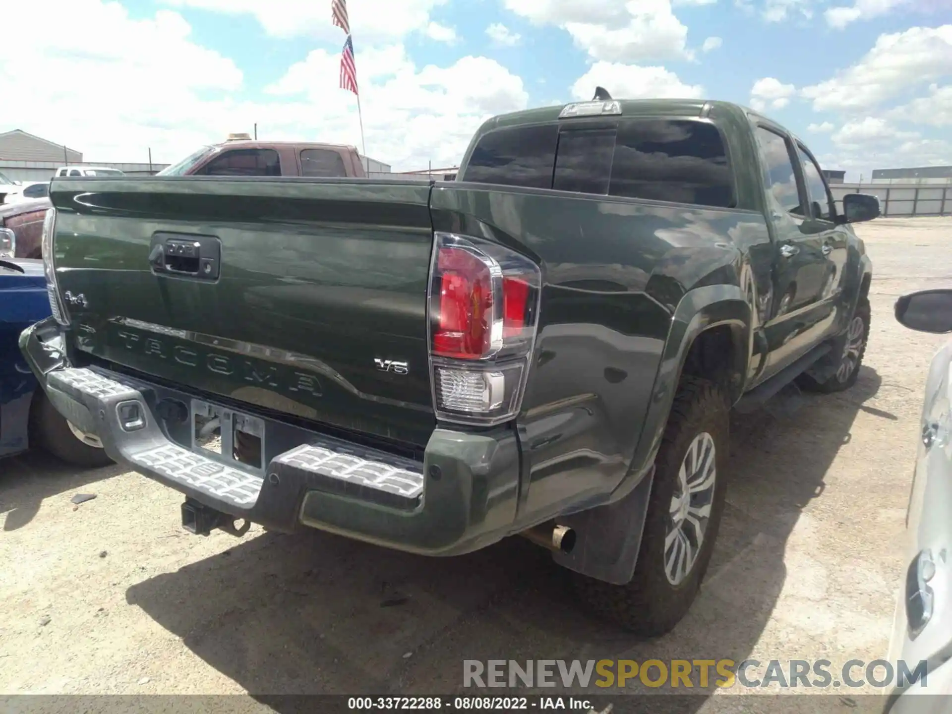 4 Photograph of a damaged car 3TMHZ5BN7NM123796 TOYOTA TACOMA 4WD 2022