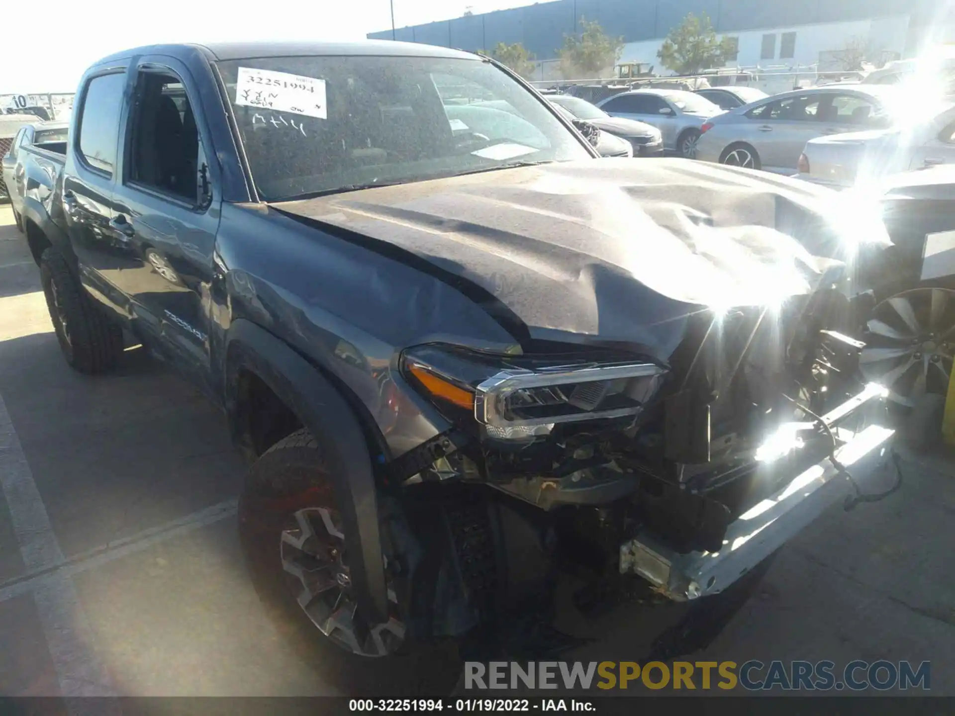 1 Photograph of a damaged car 3TYCZ5AN2NT055942 TOYOTA TACOMA 4WD 2022