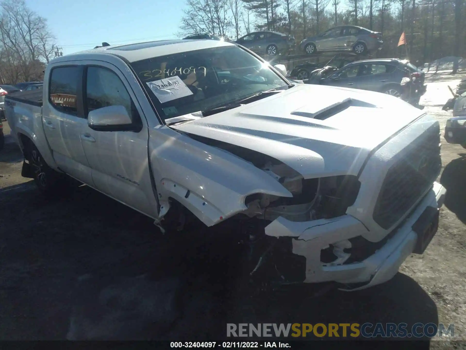 1 Photograph of a damaged car 3TYCZ5AN2NT060378 TOYOTA TACOMA 4WD 2022