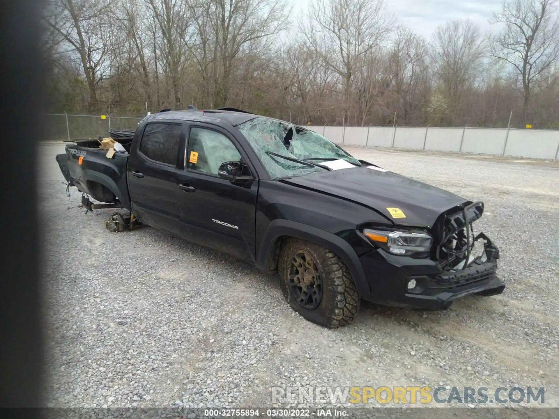 1 Photograph of a damaged car 3TYCZ5AN9NT053590 TOYOTA TACOMA 4WD 2022