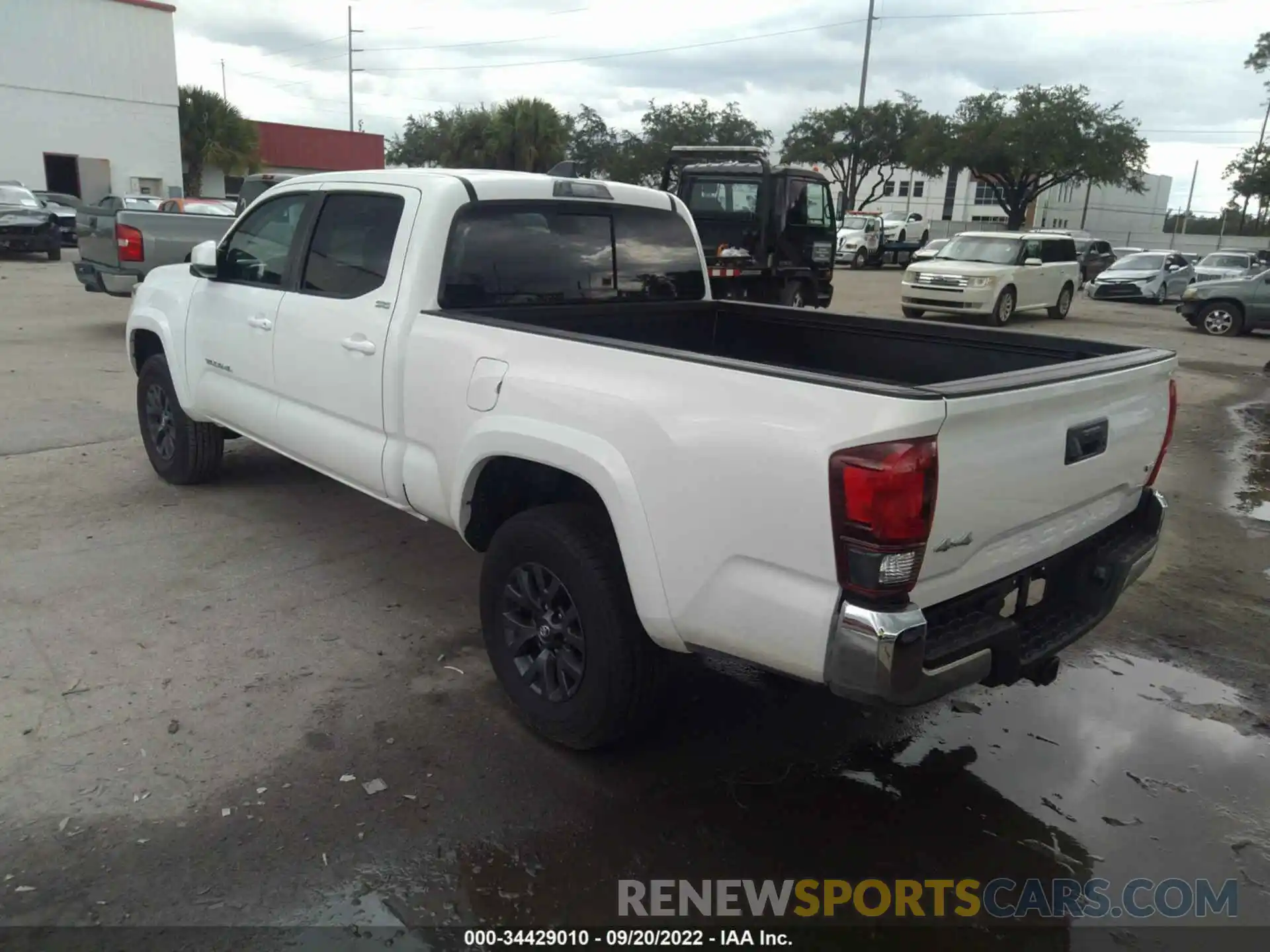 3 Фотография поврежденного автомобиля 3TYDZ5BN7NT014967 TOYOTA TACOMA 4WD 2022