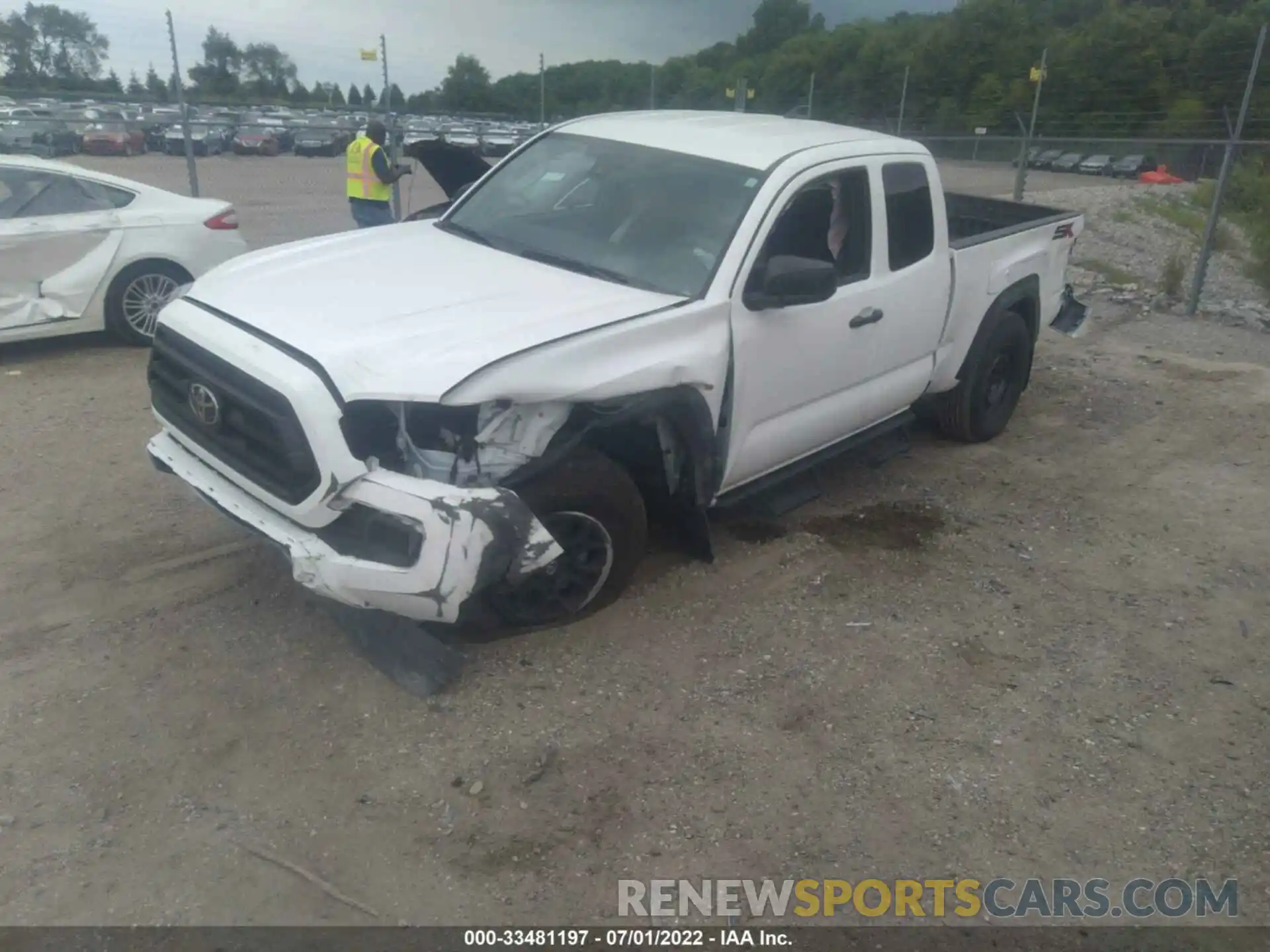 2 Photograph of a damaged car 3TYSX5EN7NT013391 TOYOTA TACOMA 4WD 2022