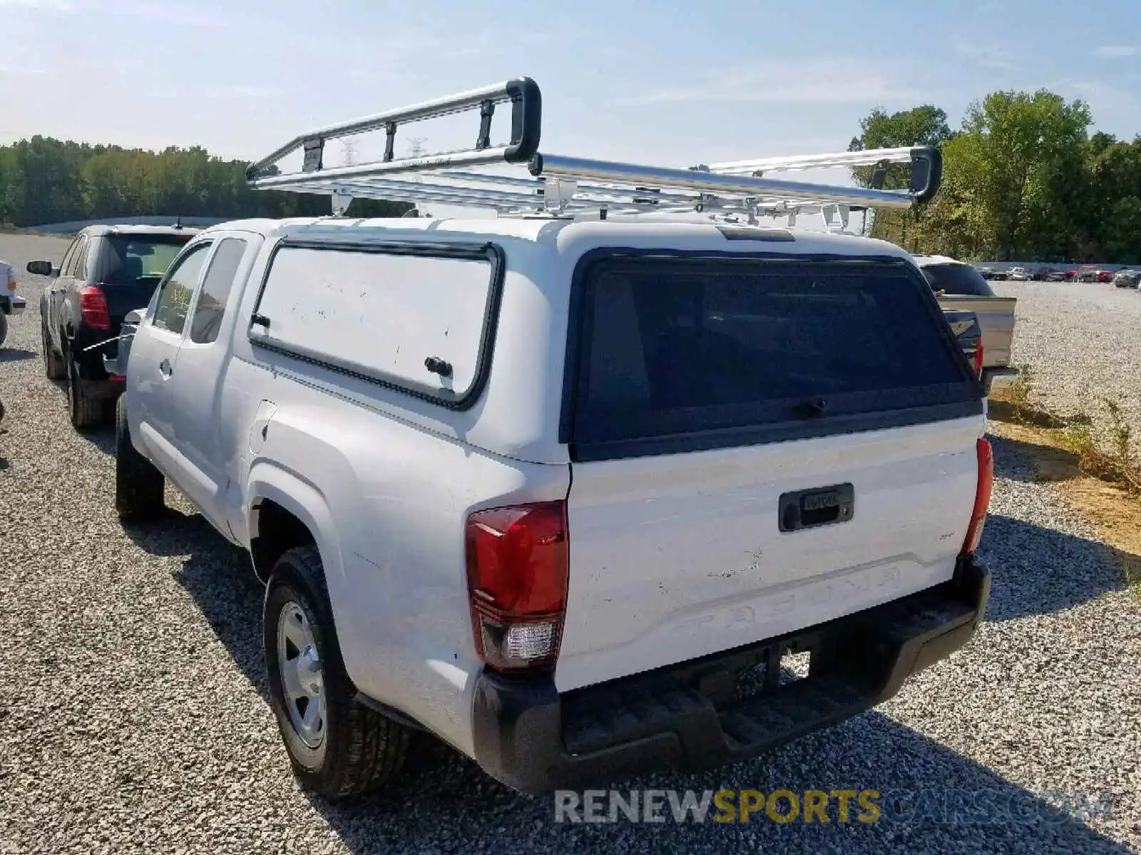 3 Photograph of a damaged car 5TFRX5GN4KX154772 TOYOTA TACOMA ACC 2019