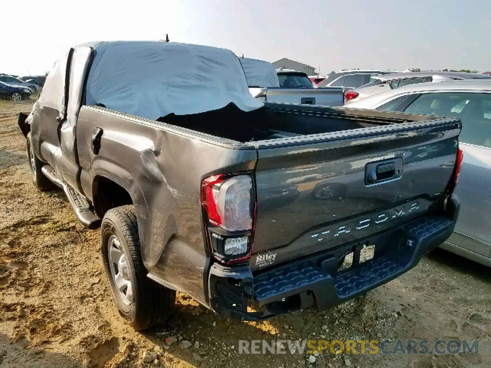 3 Фотография поврежденного автомобиля 5TFRX5GN9KX132329 TOYOTA TACOMA ACC 2019