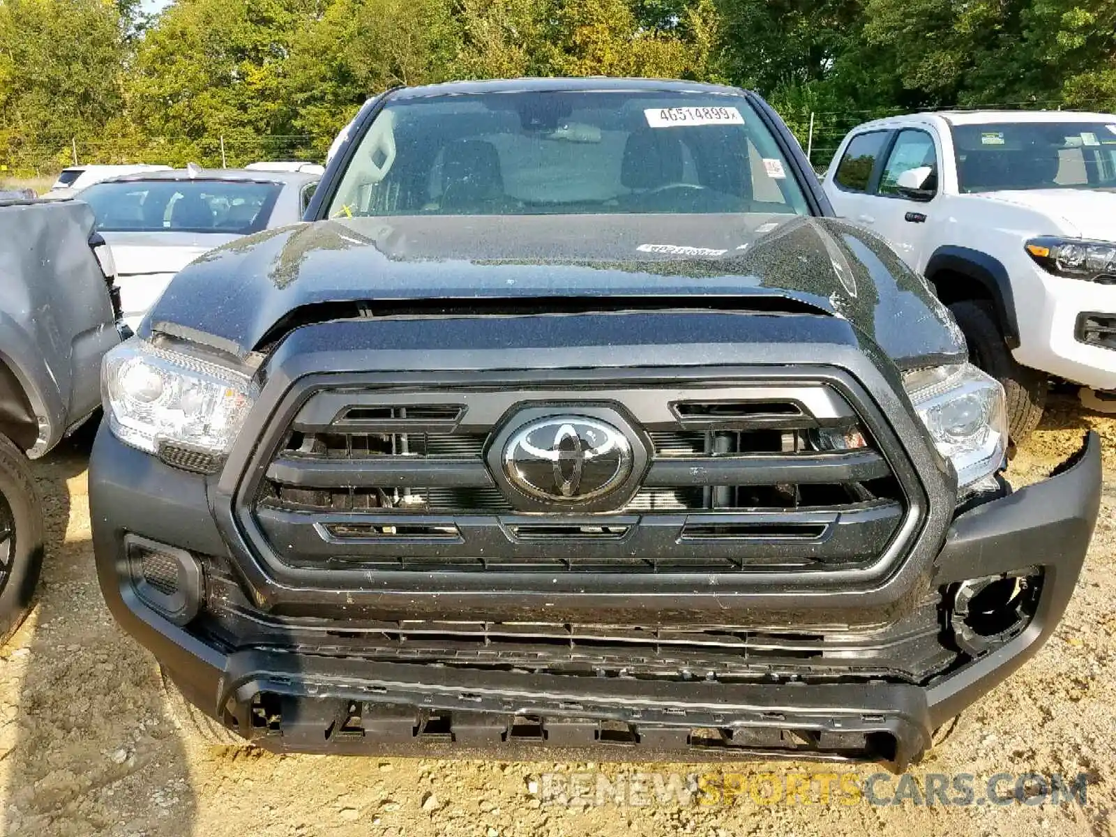 9 Photograph of a damaged car 5TFRX5GN9KX132329 TOYOTA TACOMA ACC 2019