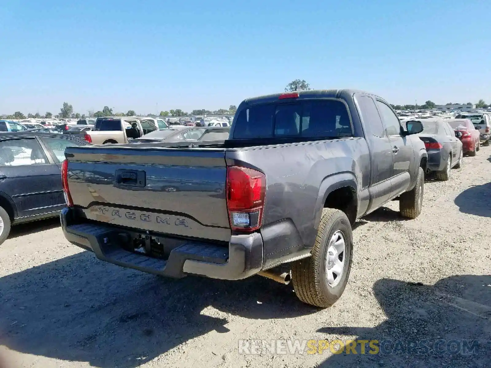 4 Photograph of a damaged car 5TFRX5GNXKX144294 TOYOTA TACOMA ACC 2019