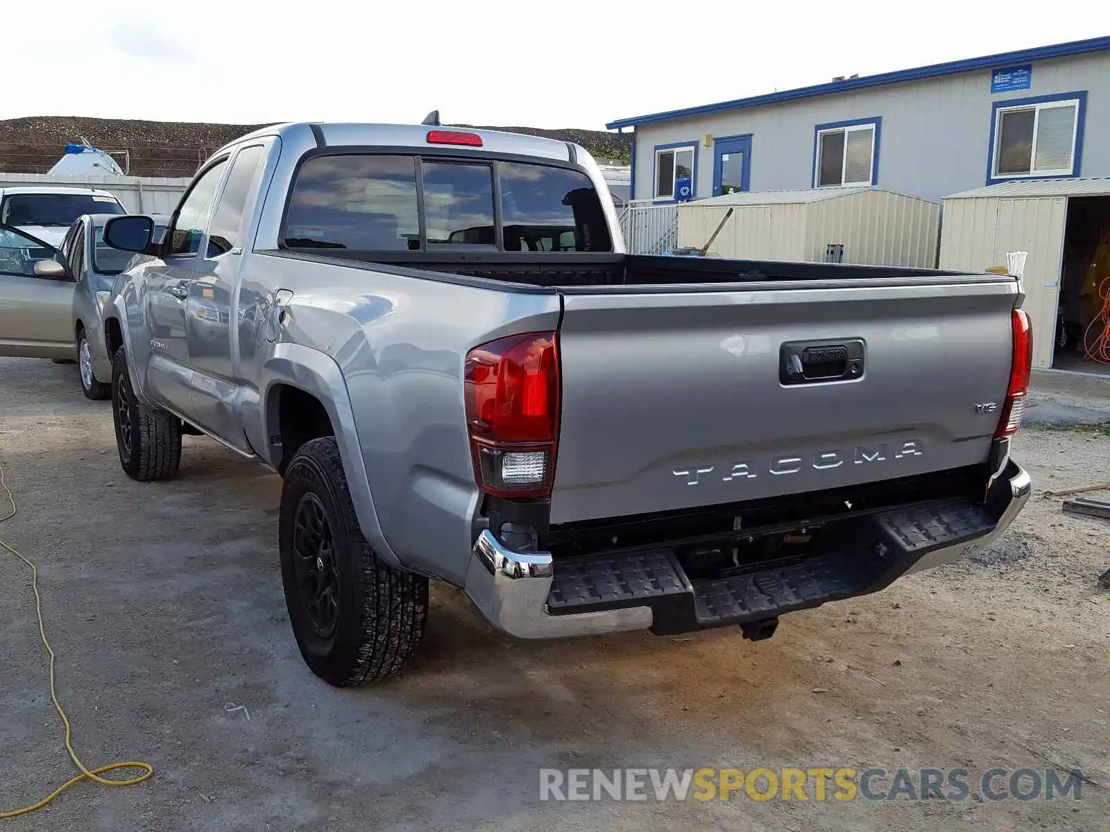 3 Photograph of a damaged car 5TFRZ5CN3KX078672 TOYOTA TACOMA ACC 2019