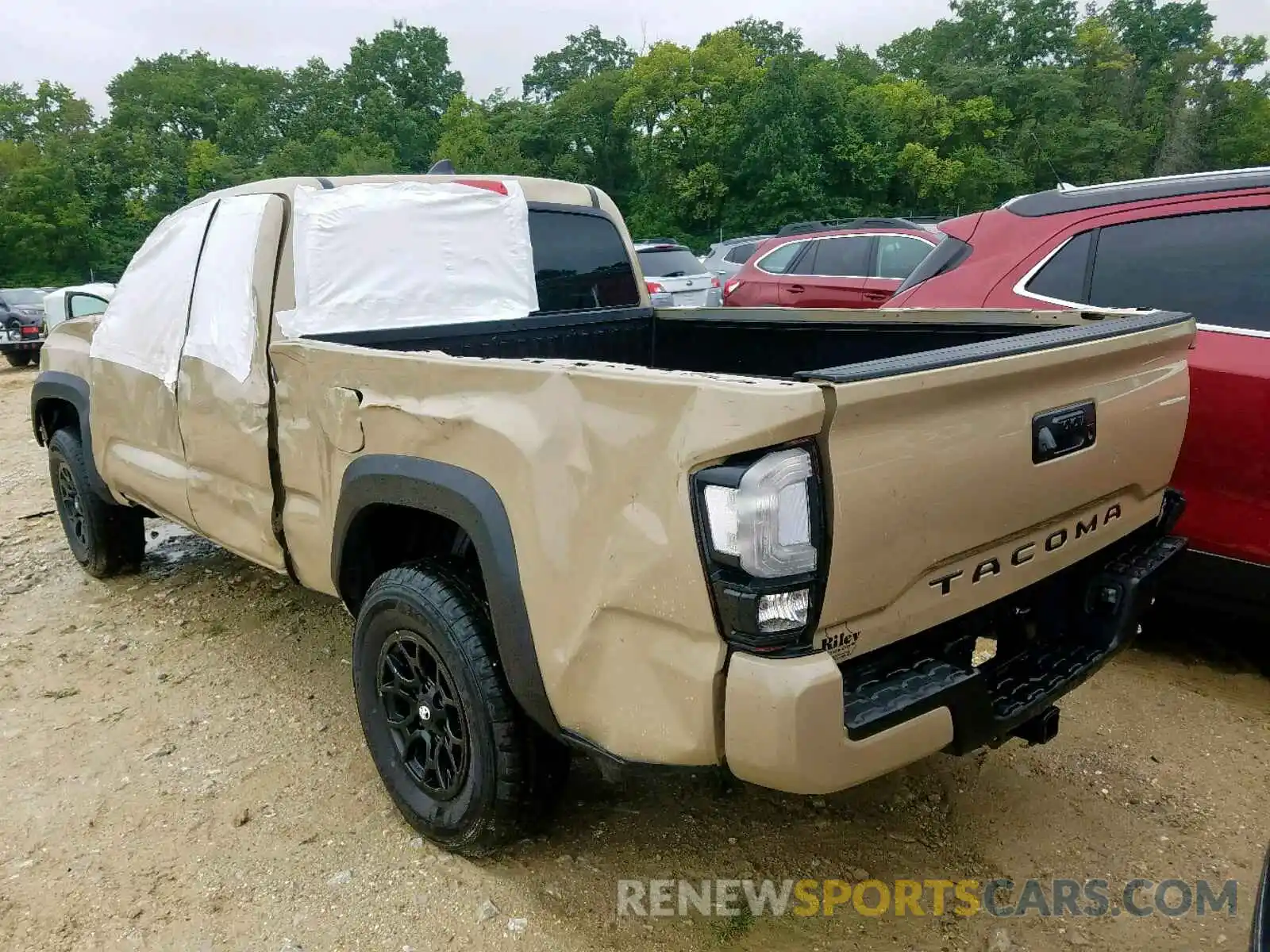 3 Photograph of a damaged car 5TFRZ5CN4KX074288 TOYOTA TACOMA ACC 2019