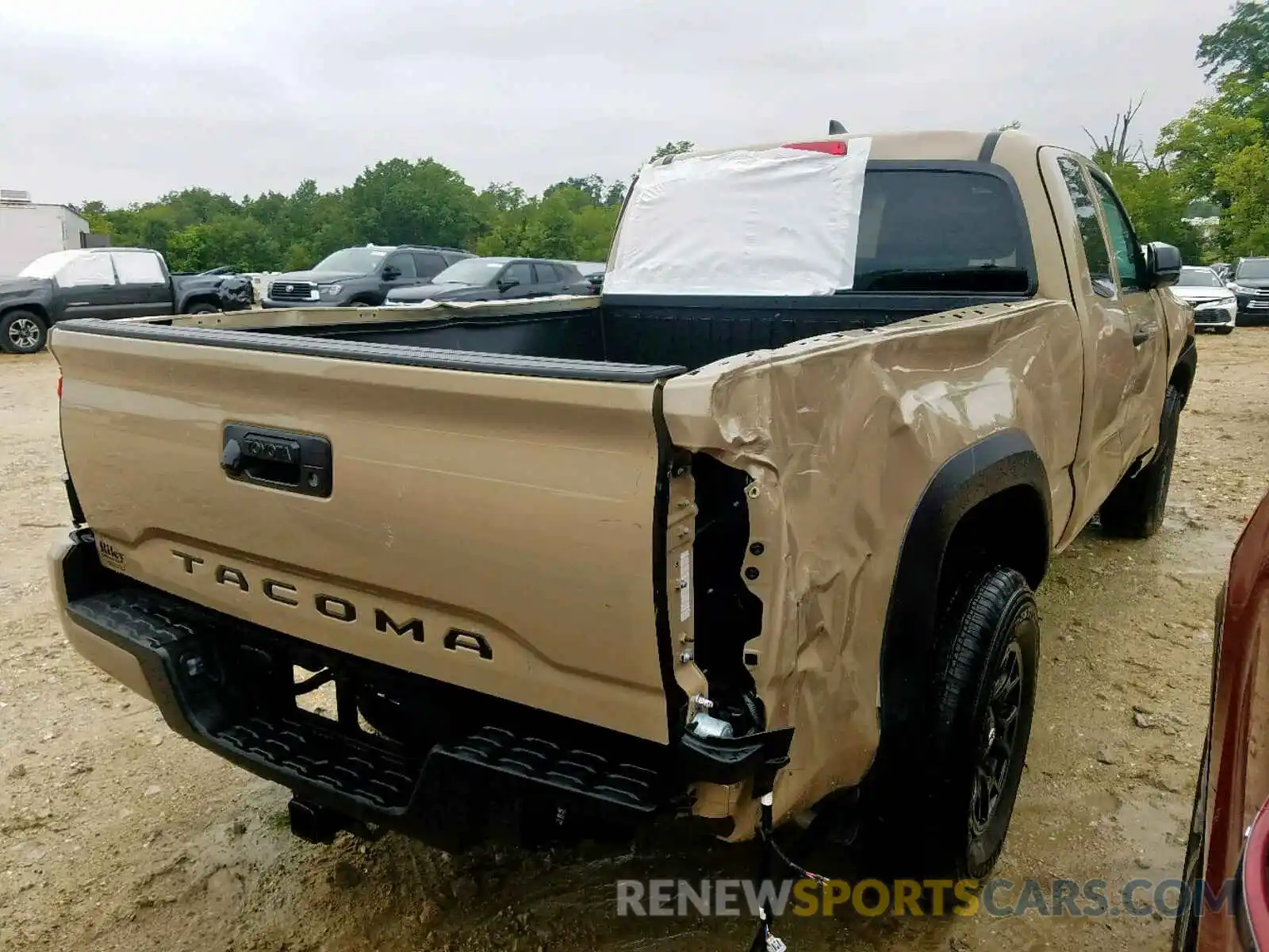 4 Фотография поврежденного автомобиля 5TFRZ5CN4KX074288 TOYOTA TACOMA ACC 2019