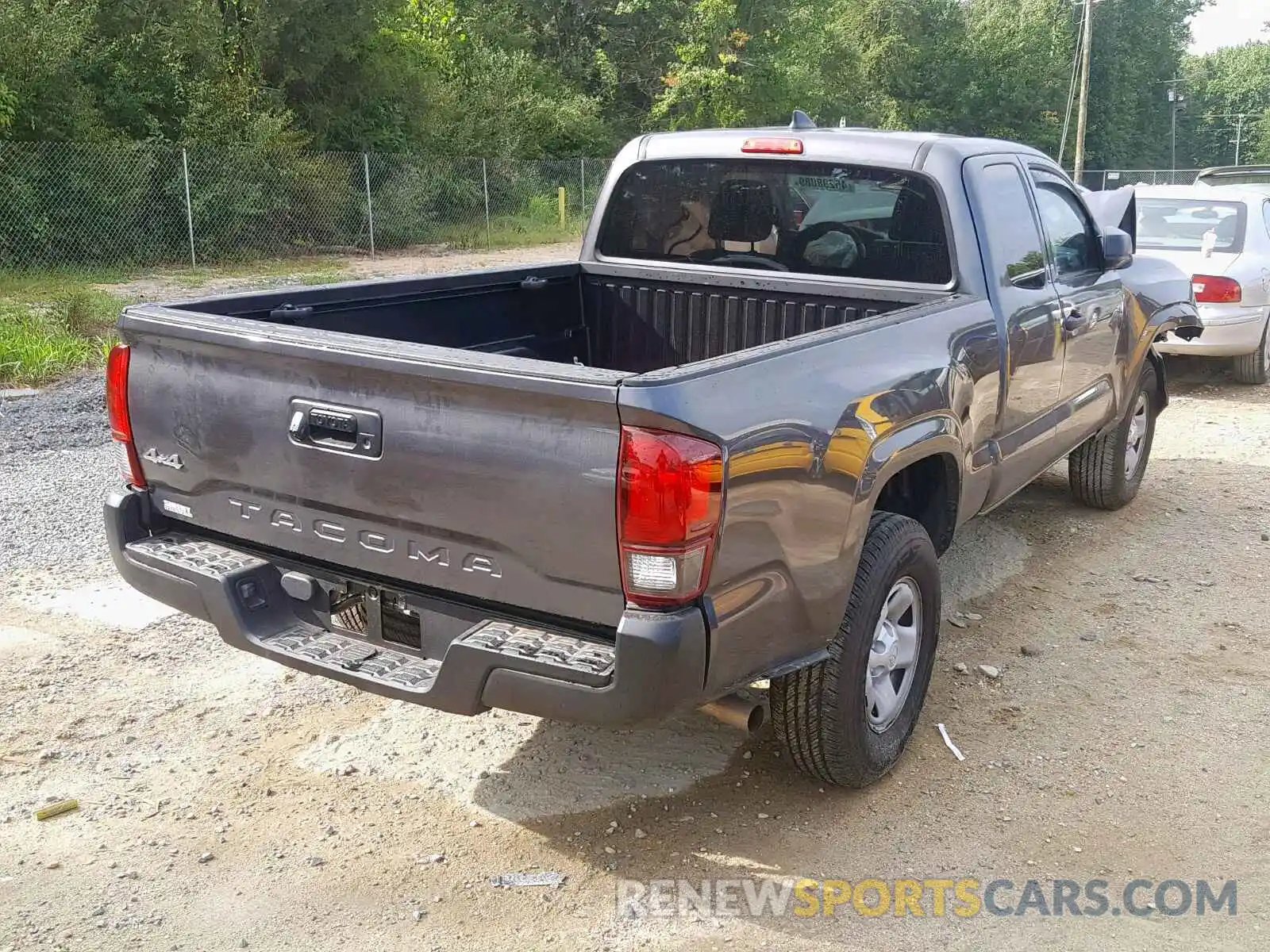 4 Photograph of a damaged car 5TFSX5EN2KX067425 TOYOTA TACOMA ACC 2019