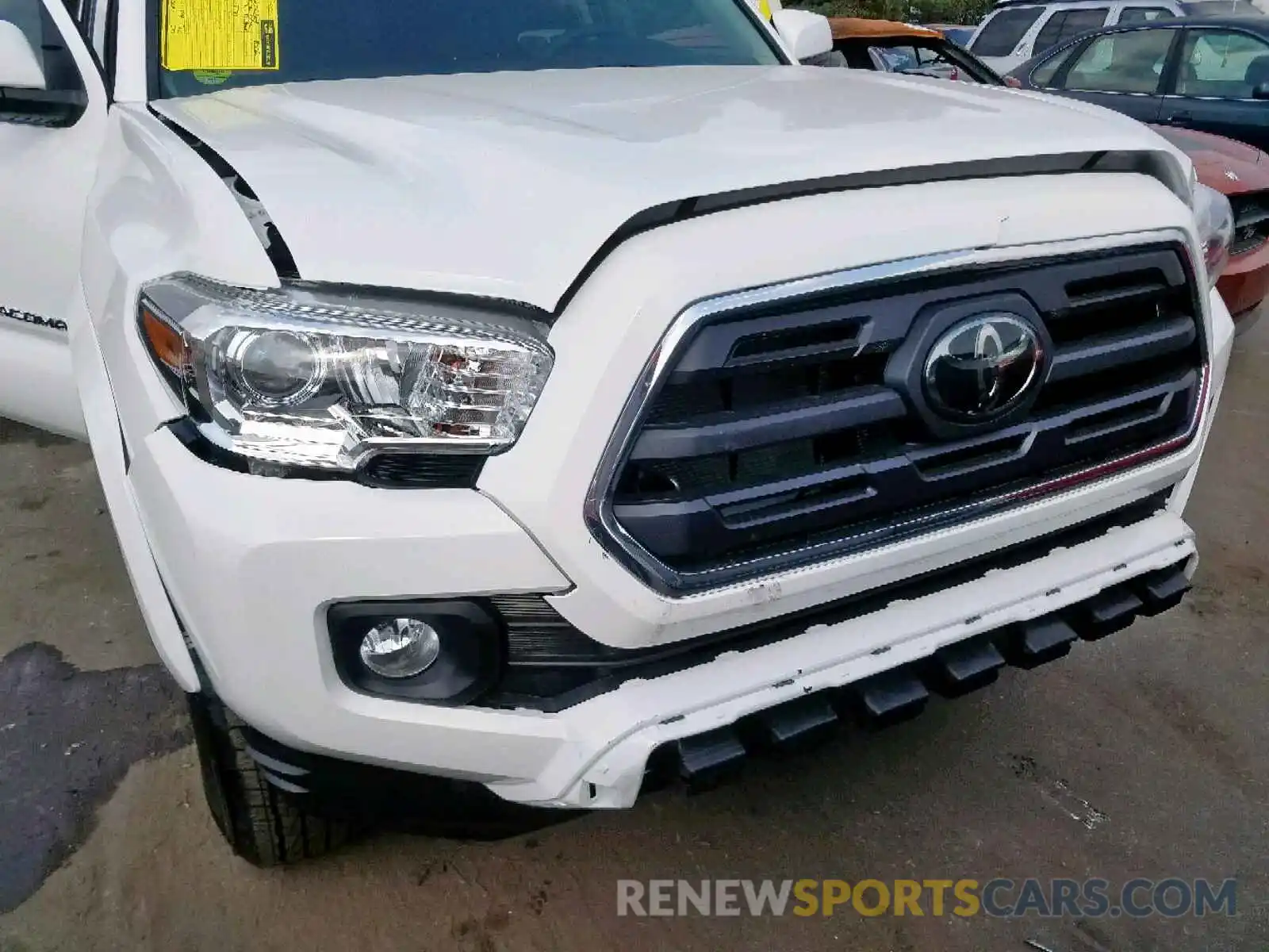 9 Фотография поврежденного автомобиля 3TMAZ5CN0KM111601 TOYOTA TACOMA DOU 2019