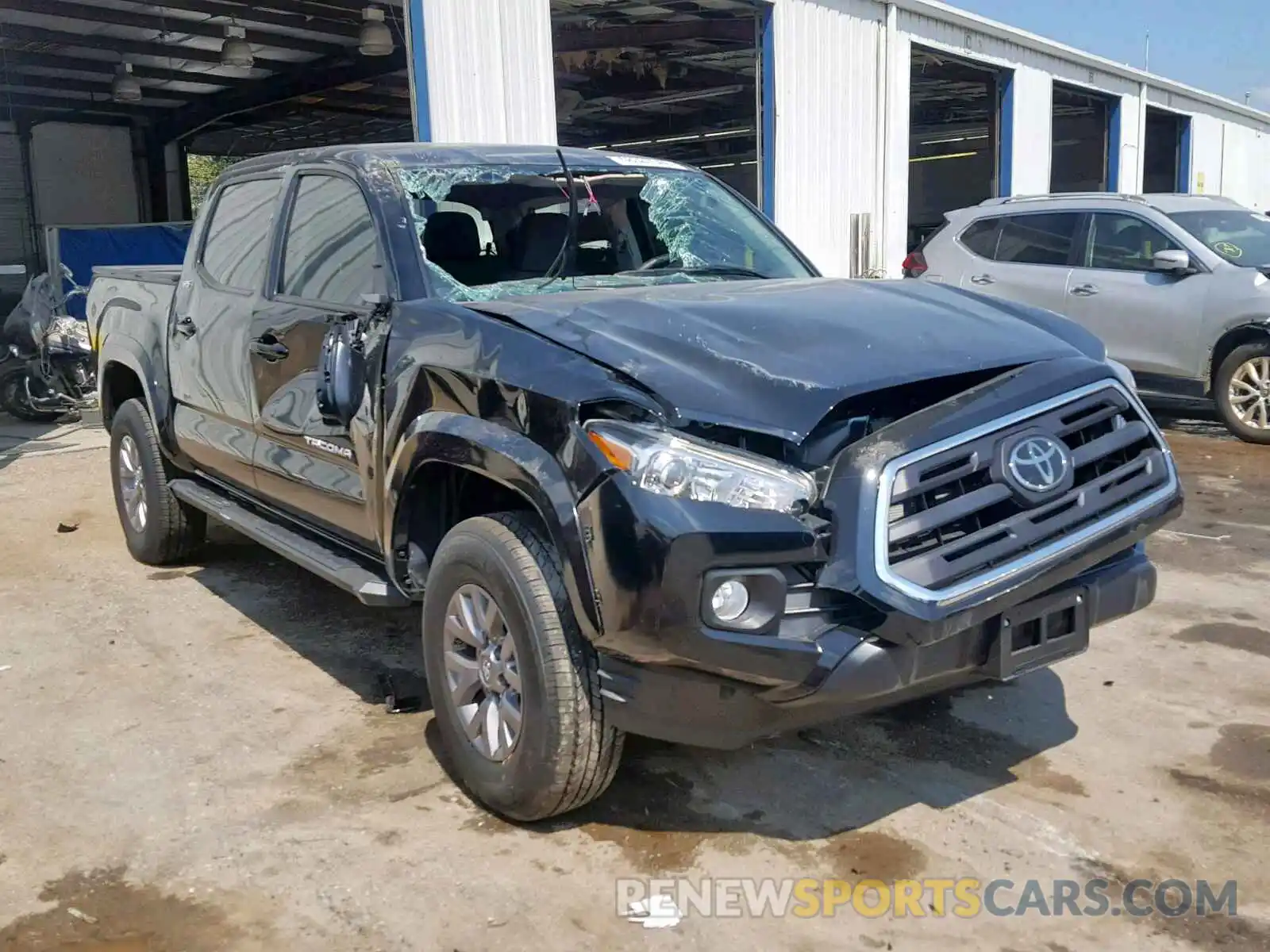 1 Photograph of a damaged car 3TMAZ5CN1KM100901 TOYOTA TACOMA DOU 2019