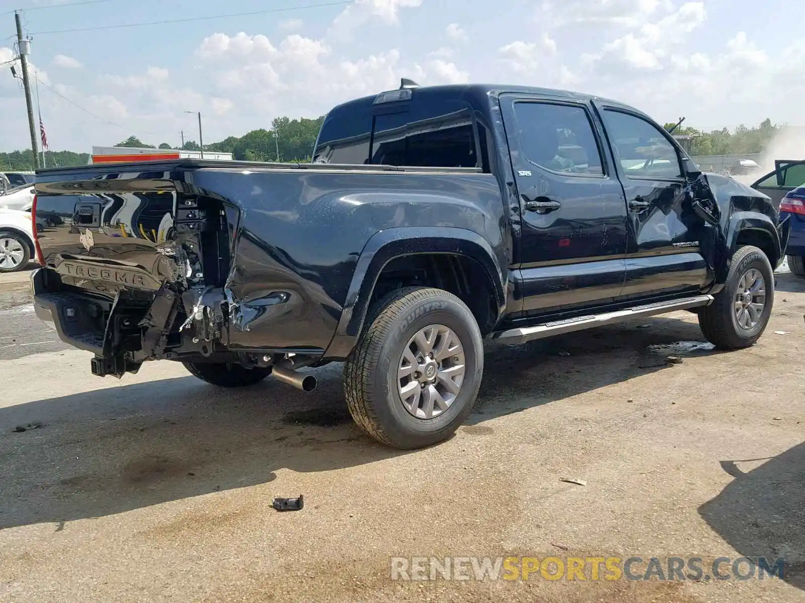 4 Фотография поврежденного автомобиля 3TMAZ5CN1KM100901 TOYOTA TACOMA DOU 2019