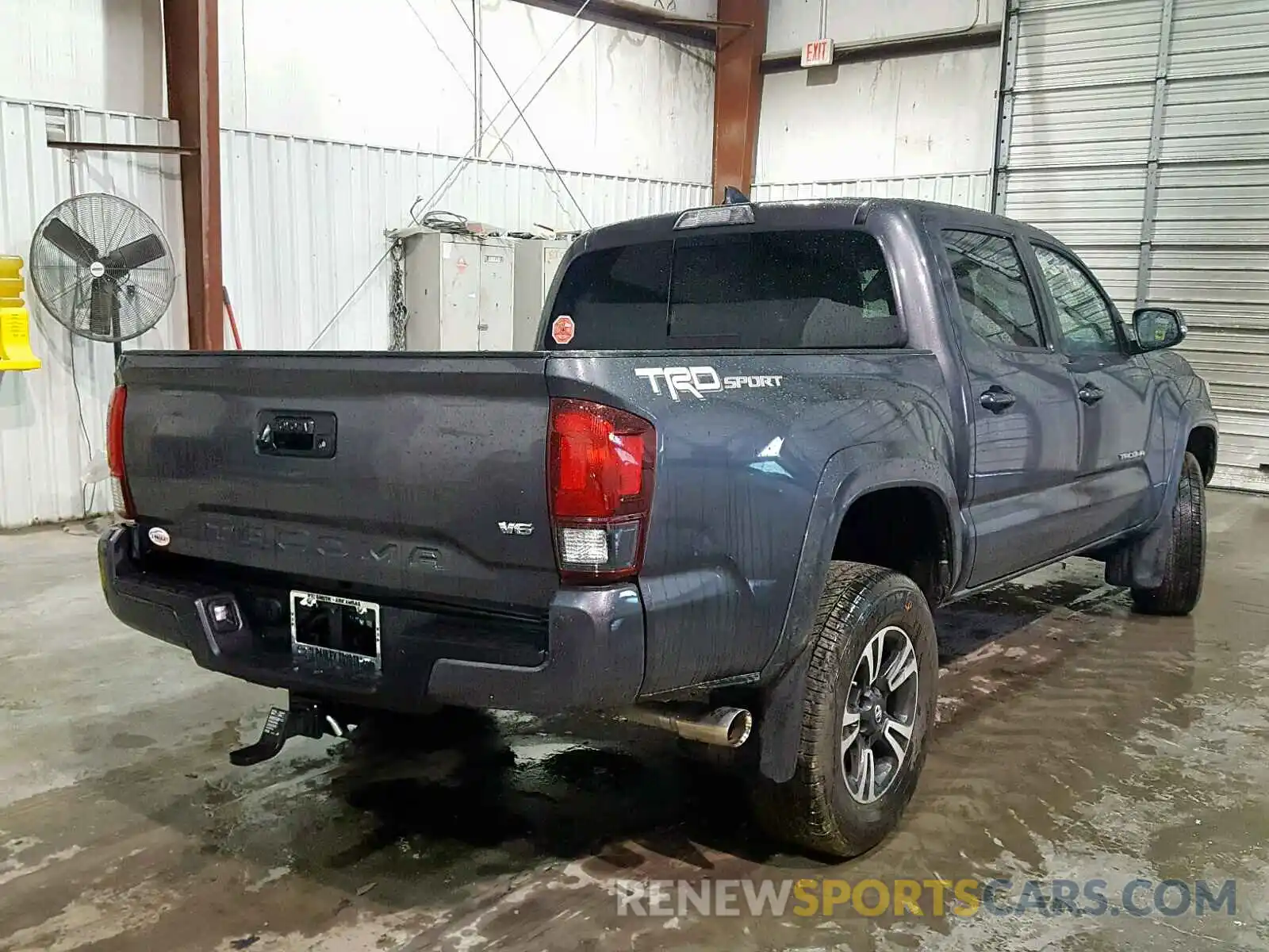 4 Photograph of a damaged car 3TMAZ5CN2KM079203 TOYOTA TACOMA DOU 2019