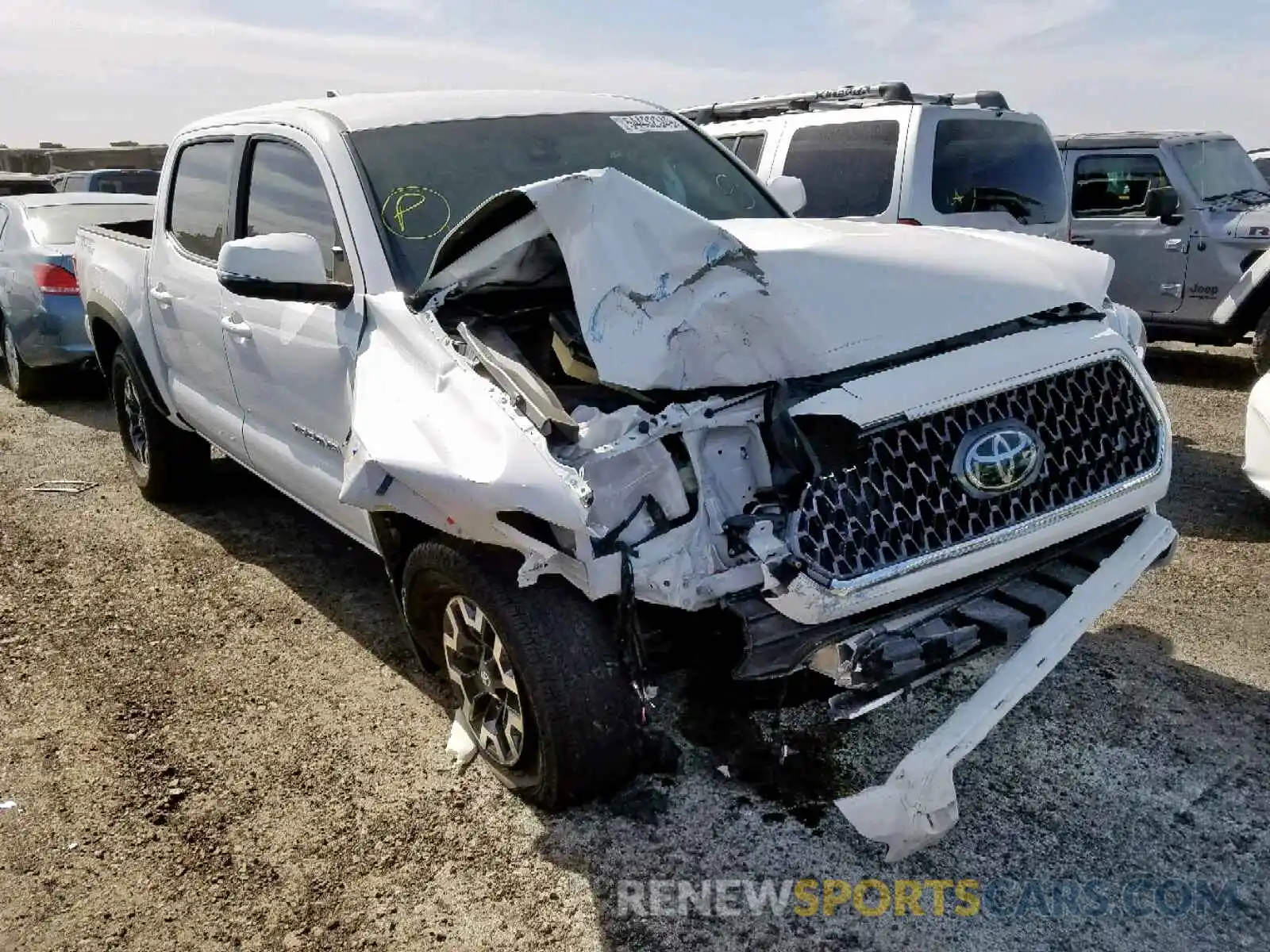 1 Photograph of a damaged car 3TMAZ5CN2KM089133 TOYOTA TACOMA DOU 2019