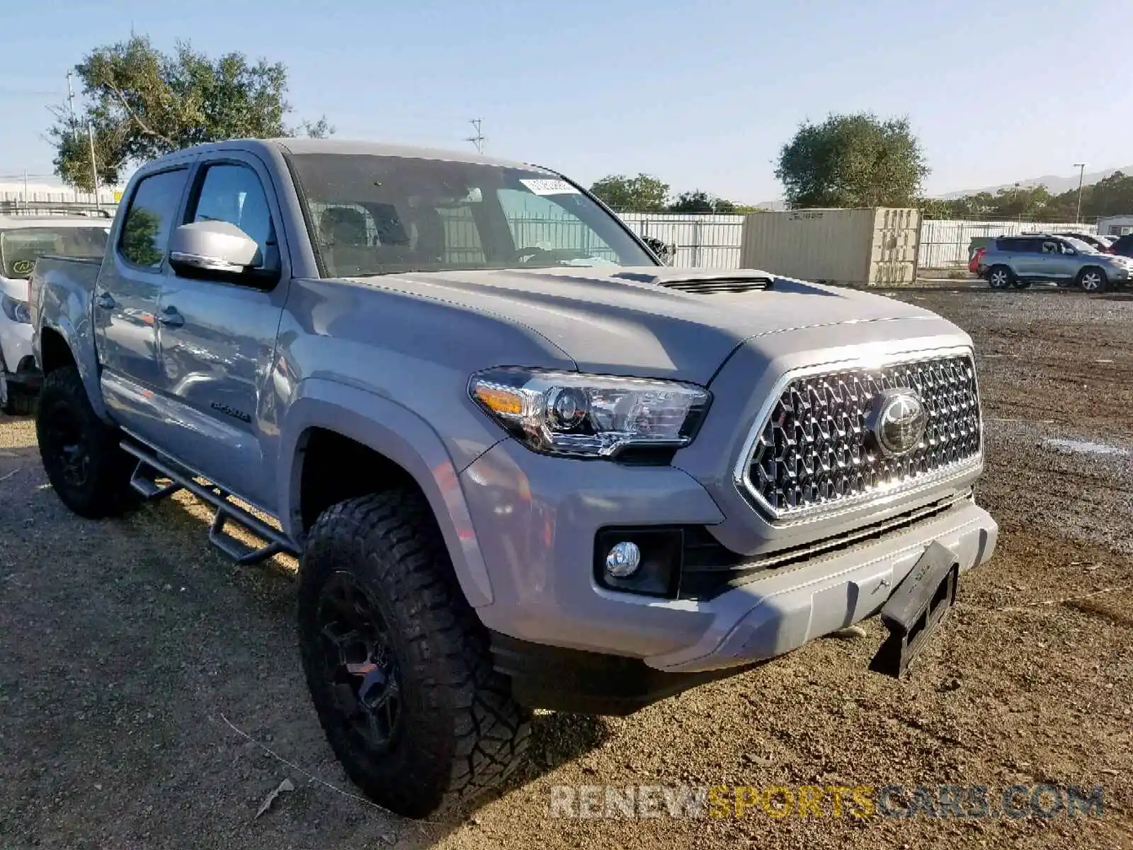 1 Photograph of a damaged car 3TMAZ5CN2KM092615 TOYOTA TACOMA DOU 2019