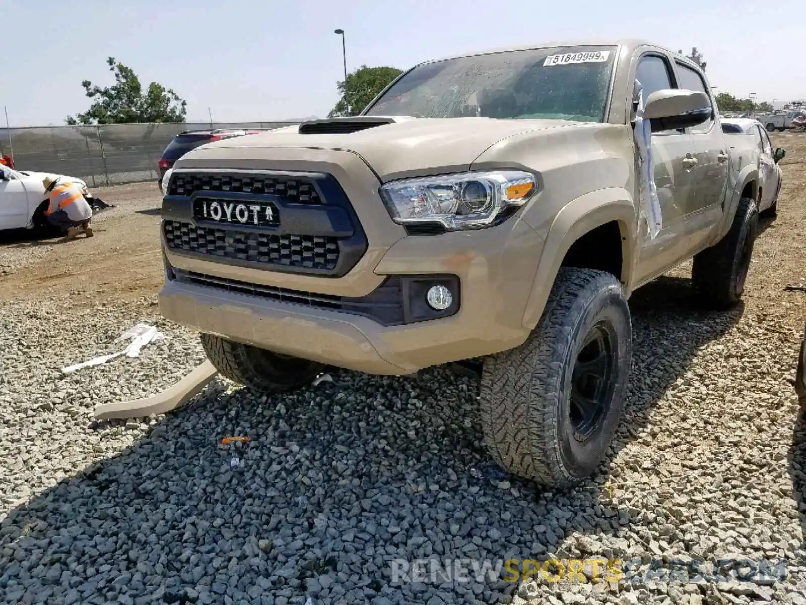 2 Photograph of a damaged car 3TMAZ5CN2KM100468 TOYOTA TACOMA DOU 2019