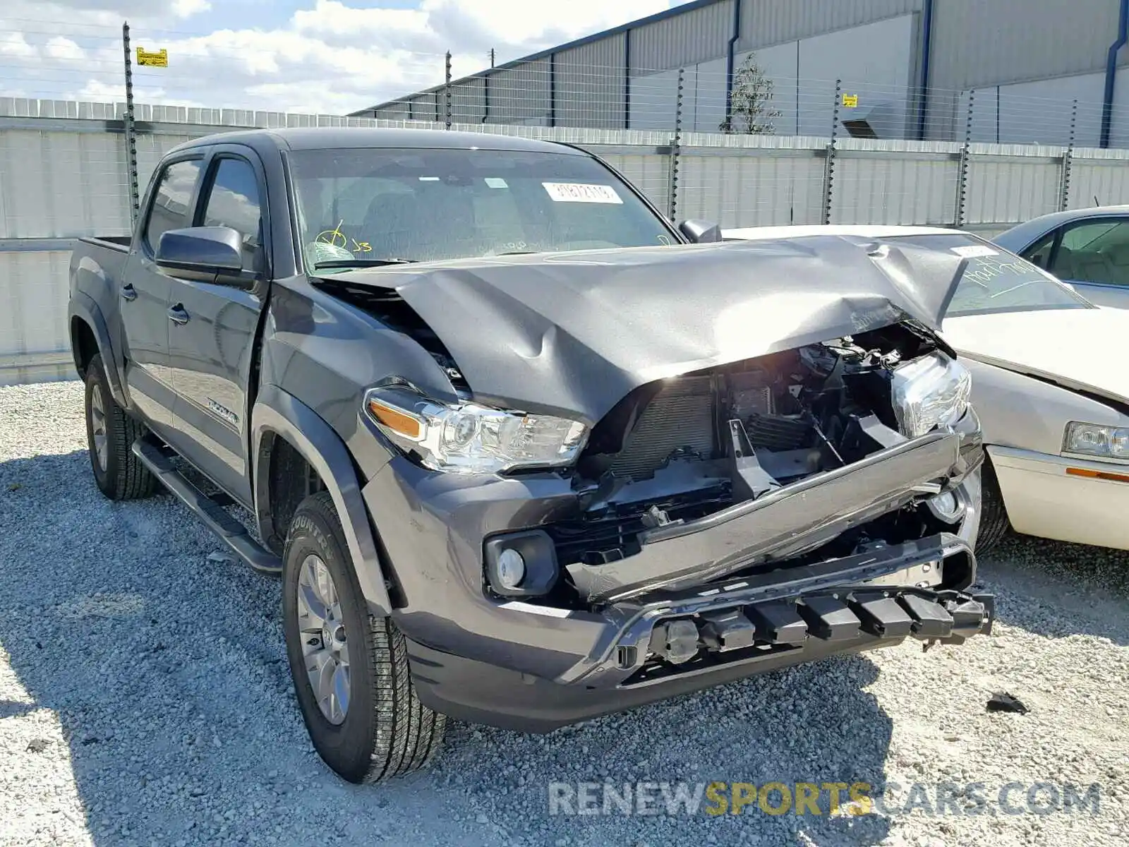 1 Photograph of a damaged car 3TMAZ5CN4KM083897 TOYOTA TACOMA DOU 2019