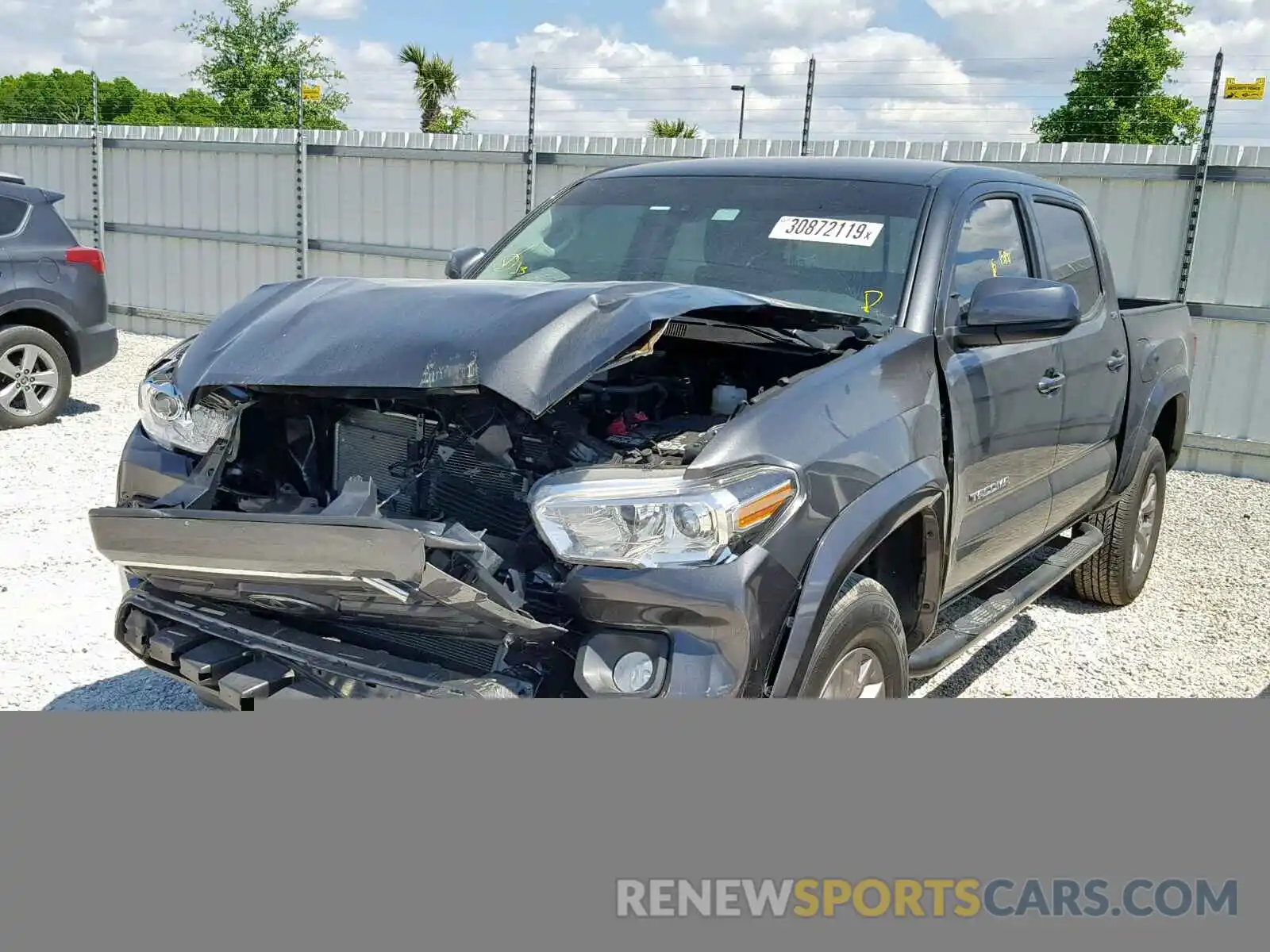 2 Photograph of a damaged car 3TMAZ5CN4KM083897 TOYOTA TACOMA DOU 2019