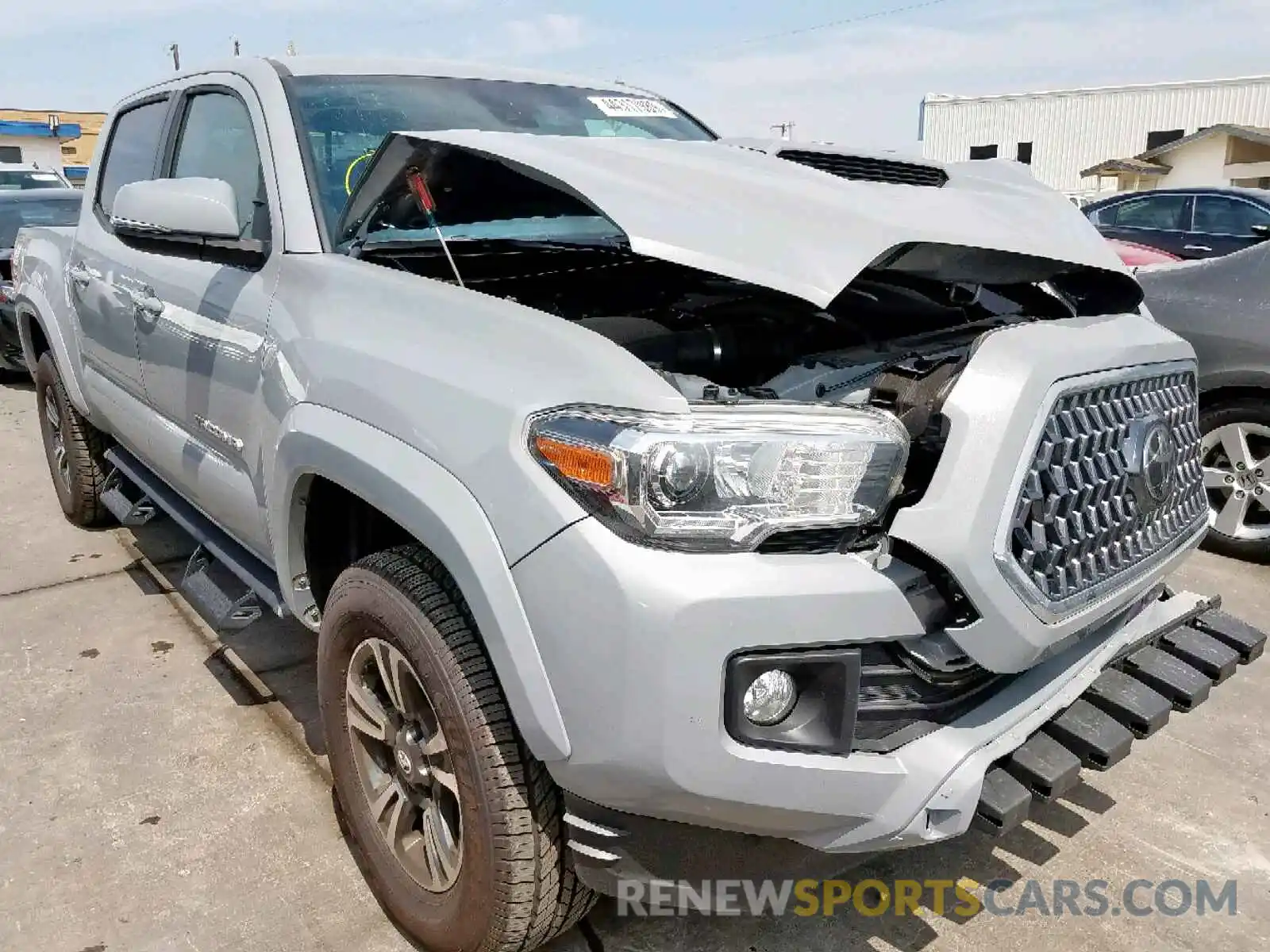 1 Photograph of a damaged car 3TMAZ5CN7KM082128 TOYOTA TACOMA DOU 2019