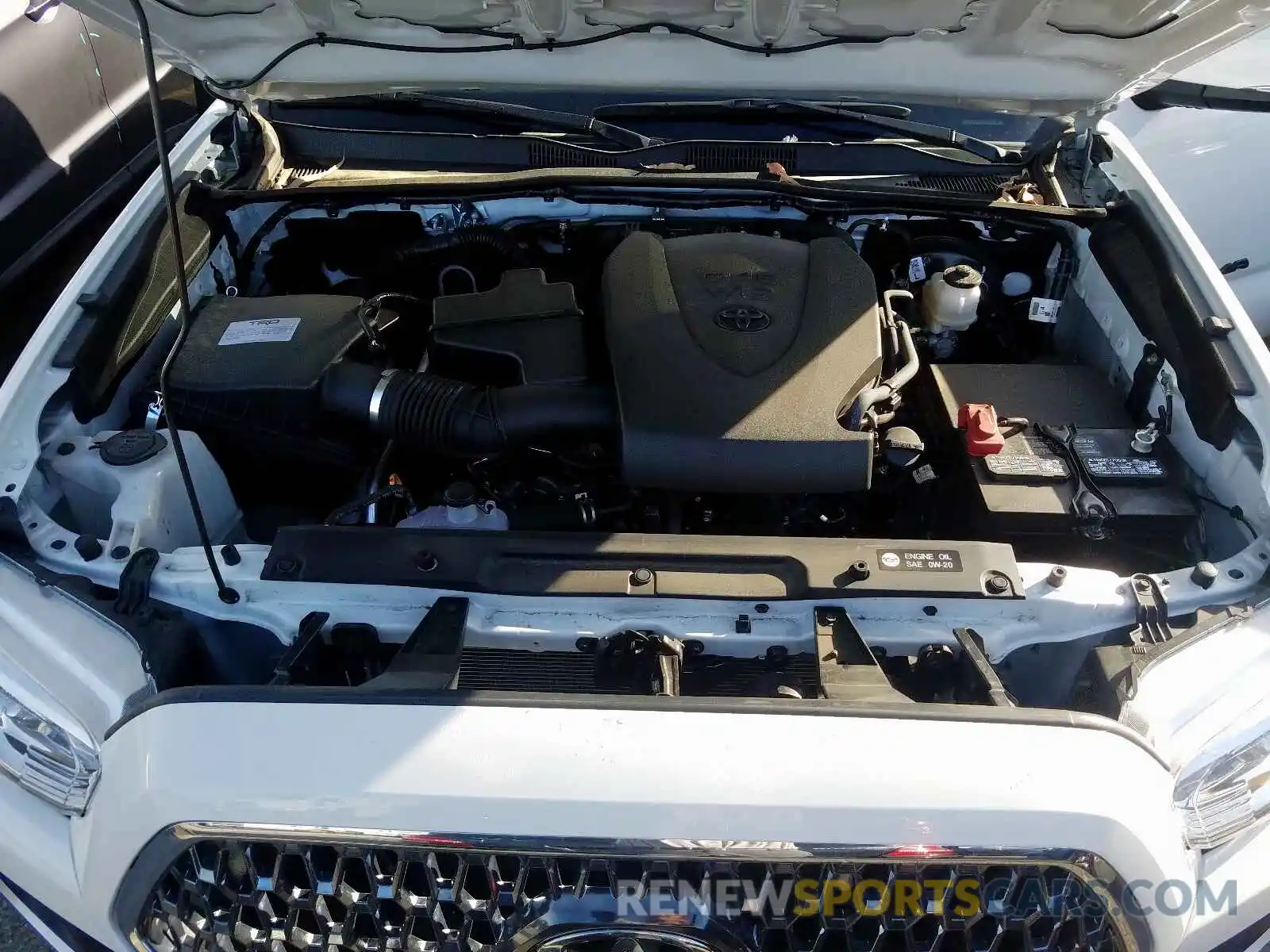 7 Photograph of a damaged car 3TMAZ5CN8KM100152 TOYOTA TACOMA DOU 2019