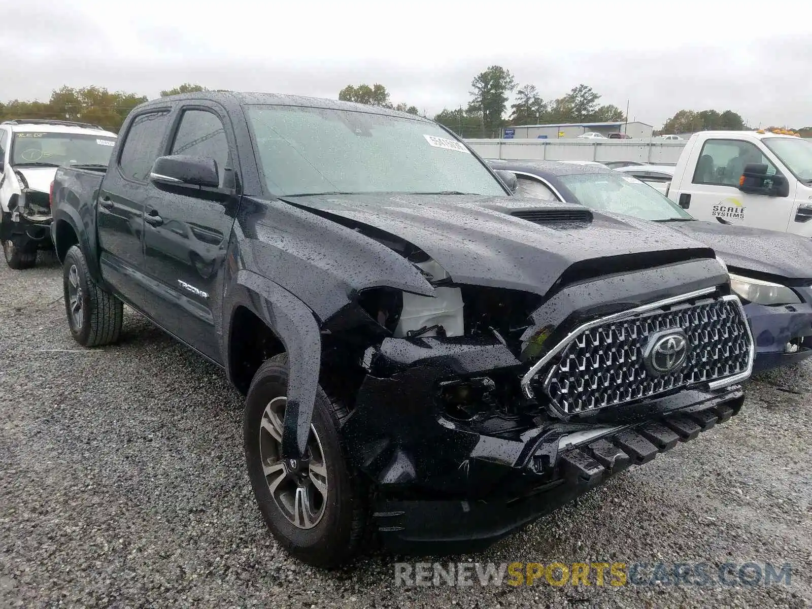 1 Photograph of a damaged car 3TMAZ5CN8KM104959 TOYOTA TACOMA DOU 2019