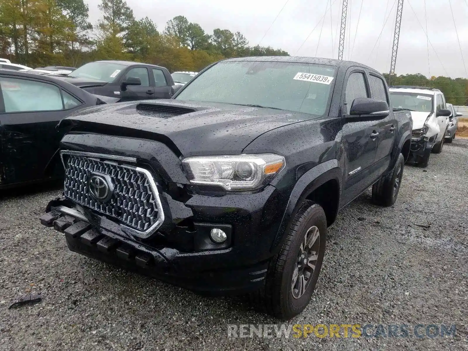 2 Photograph of a damaged car 3TMAZ5CN8KM104959 TOYOTA TACOMA DOU 2019