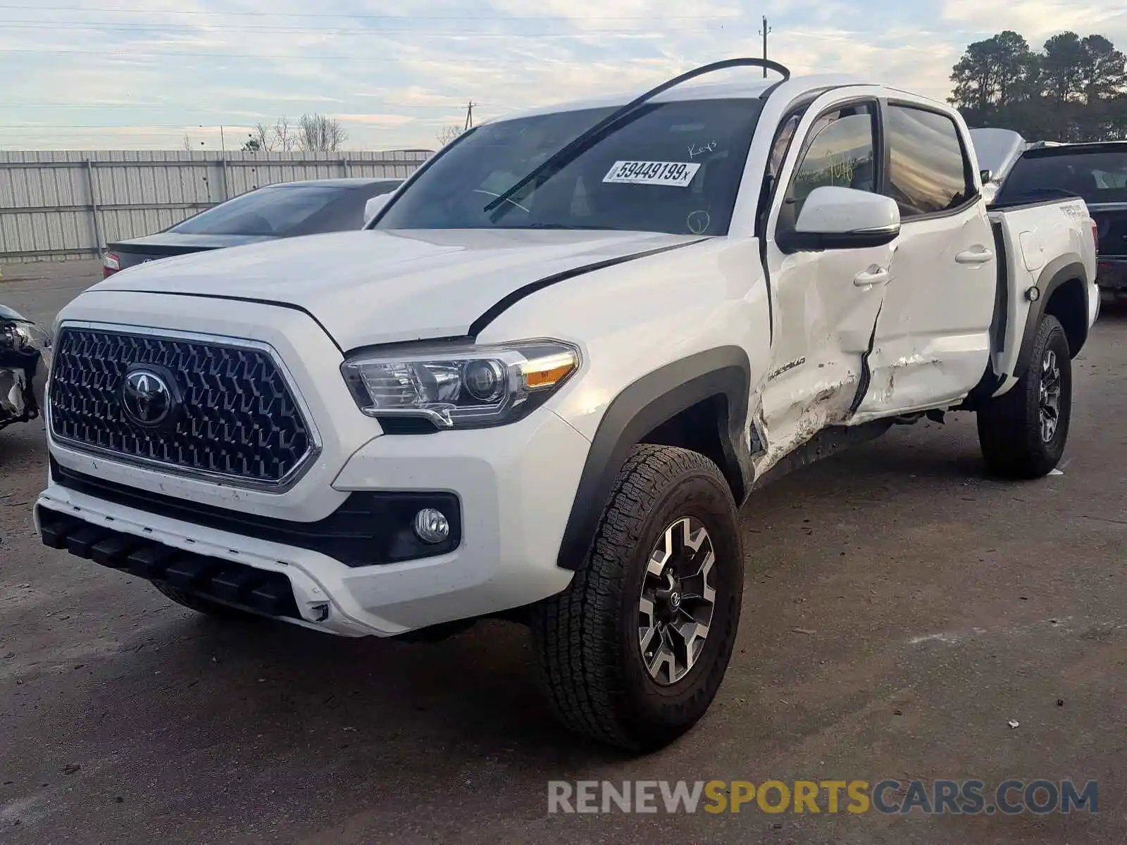 2 Photograph of a damaged car 3TMAZ5CN9KM092420 TOYOTA TACOMA DOU 2019