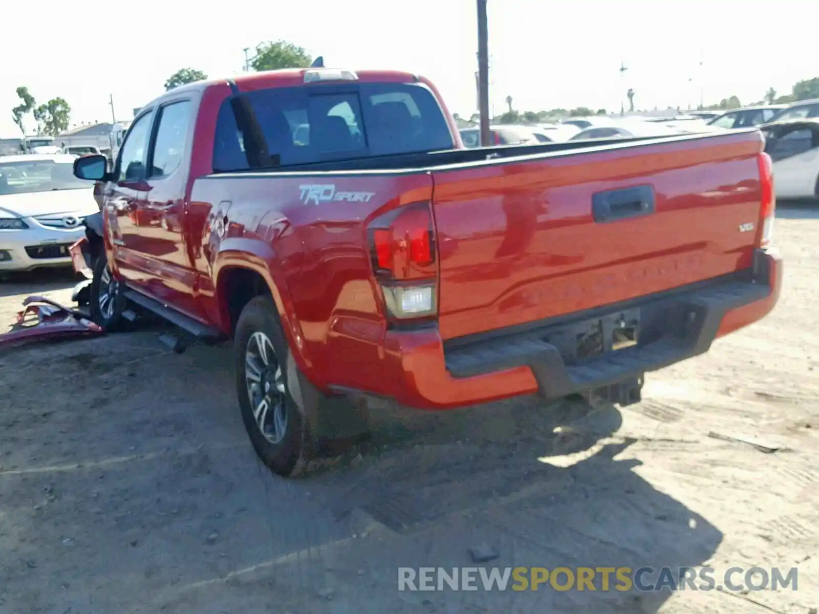 3 Photograph of a damaged car 3TMBZ5DN8KM021311 TOYOTA TACOMA DOU 2019