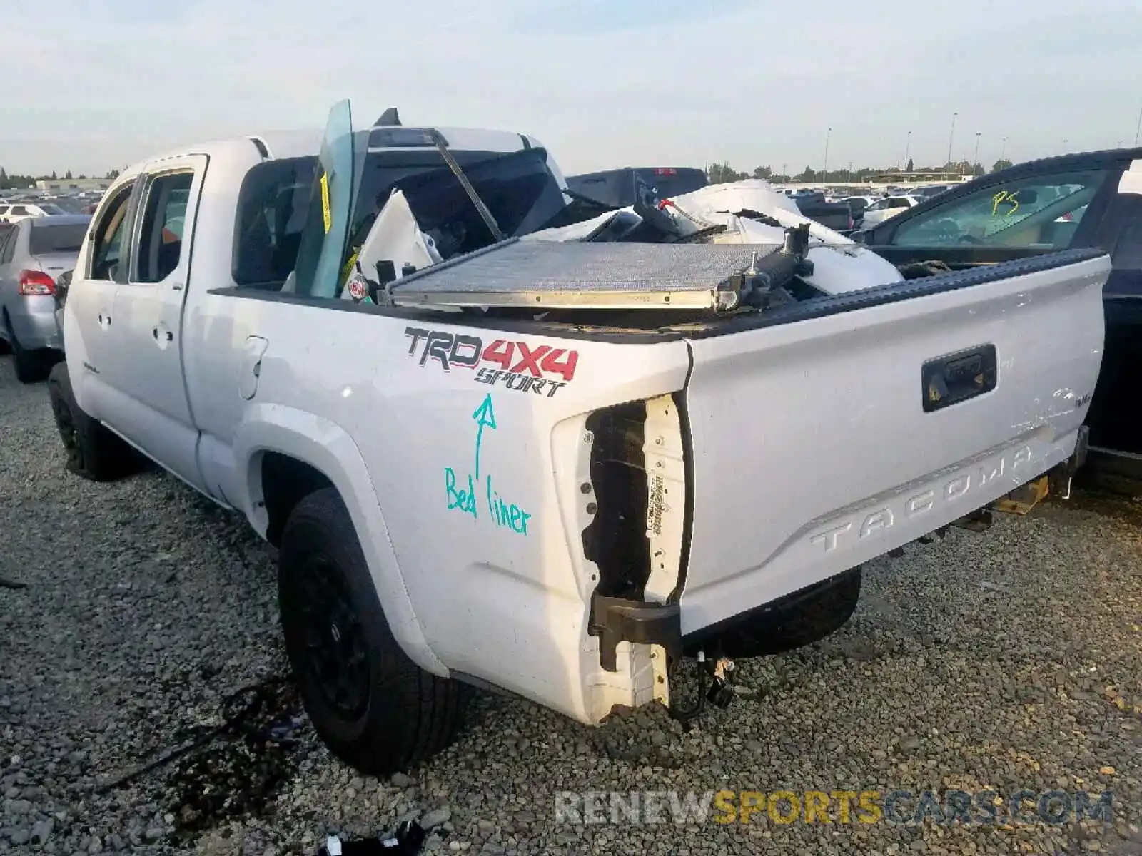 3 Photograph of a damaged car 3TMBZ5DN9KM018367 TOYOTA TACOMA DOU 2019