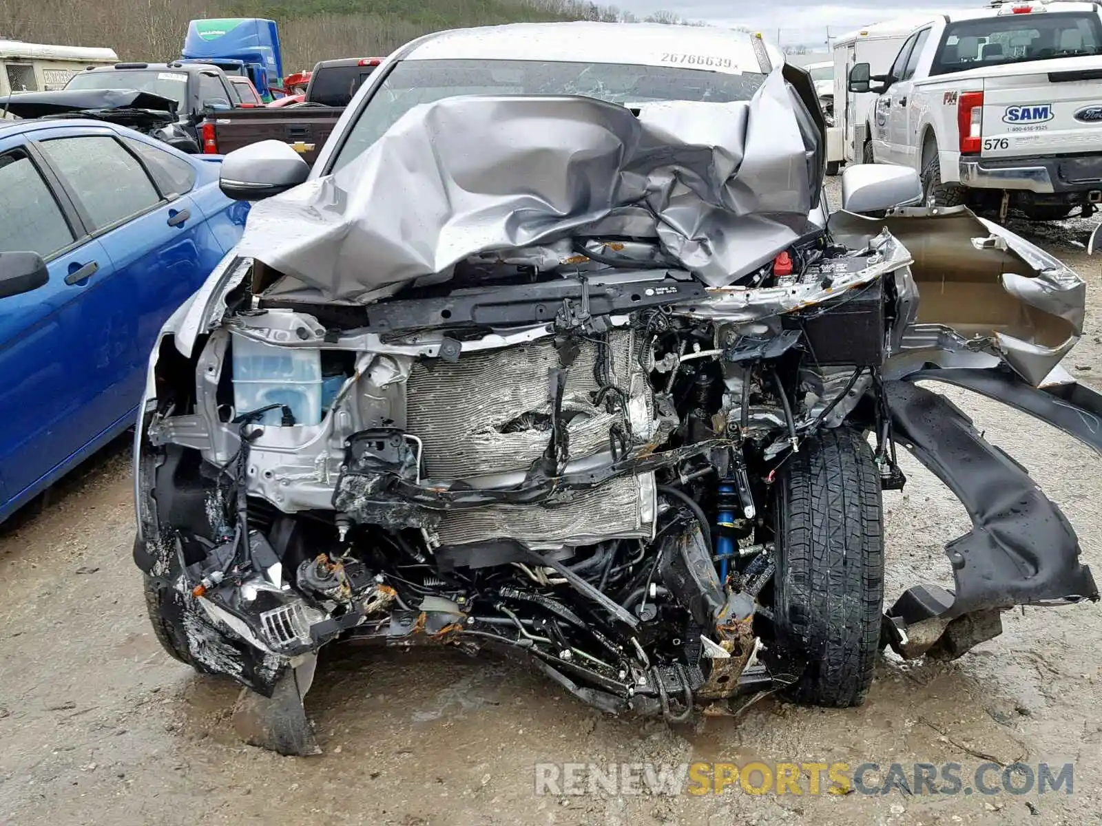 9 Photograph of a damaged car 3TMCZ5AN0KM201651 TOYOTA TACOMA DOU 2019