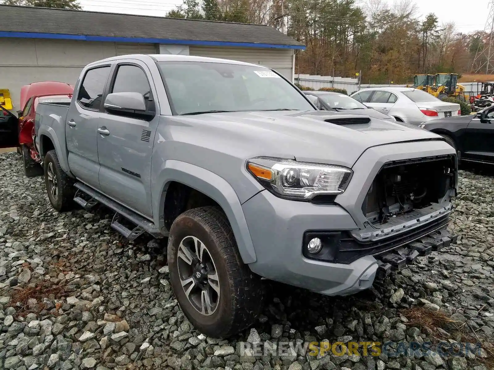 1 Photograph of a damaged car 3TMCZ5AN0KM212407 TOYOTA TACOMA DOU 2019