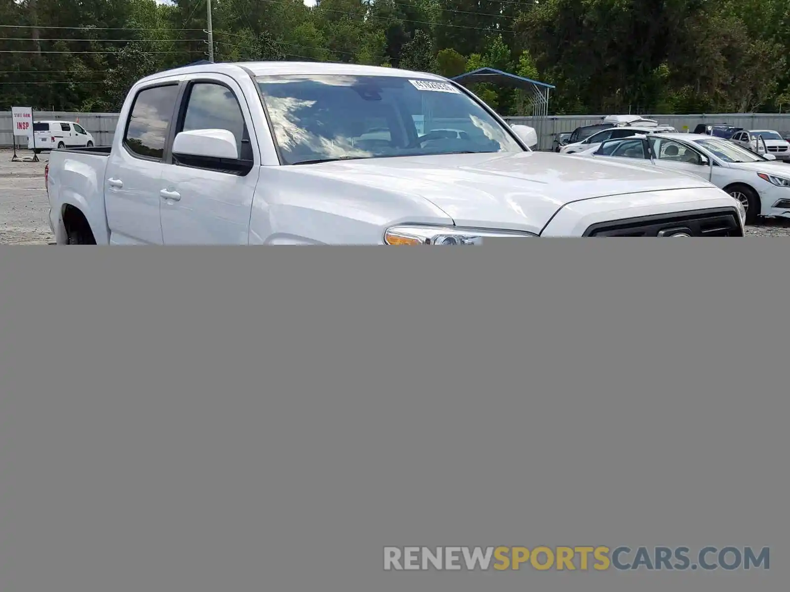 1 Photograph of a damaged car 3TMCZ5AN0KM230986 TOYOTA TACOMA DOU 2019