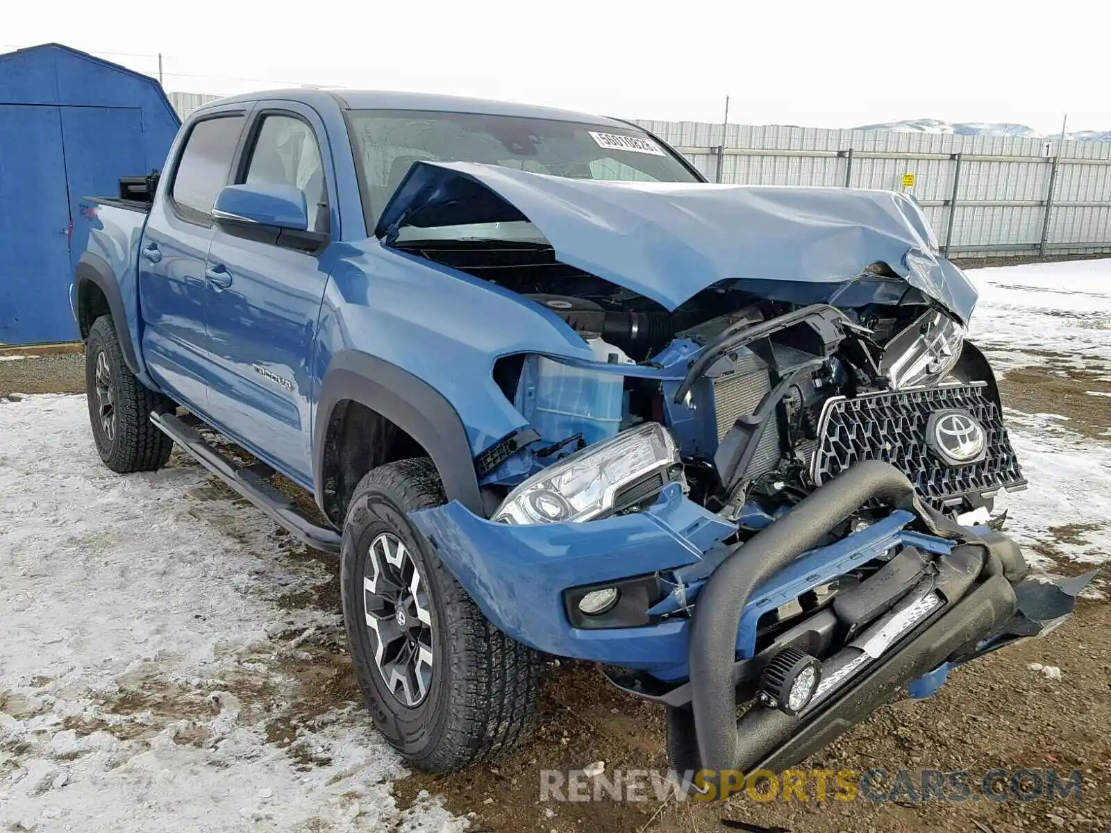 1 Photograph of a damaged car 3TMCZ5AN1KM195469 TOYOTA TACOMA DOU 2019