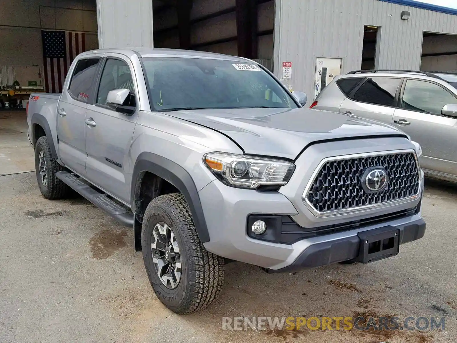 1 Photograph of a damaged car 3TMCZ5AN1KM216661 TOYOTA TACOMA DOU 2019