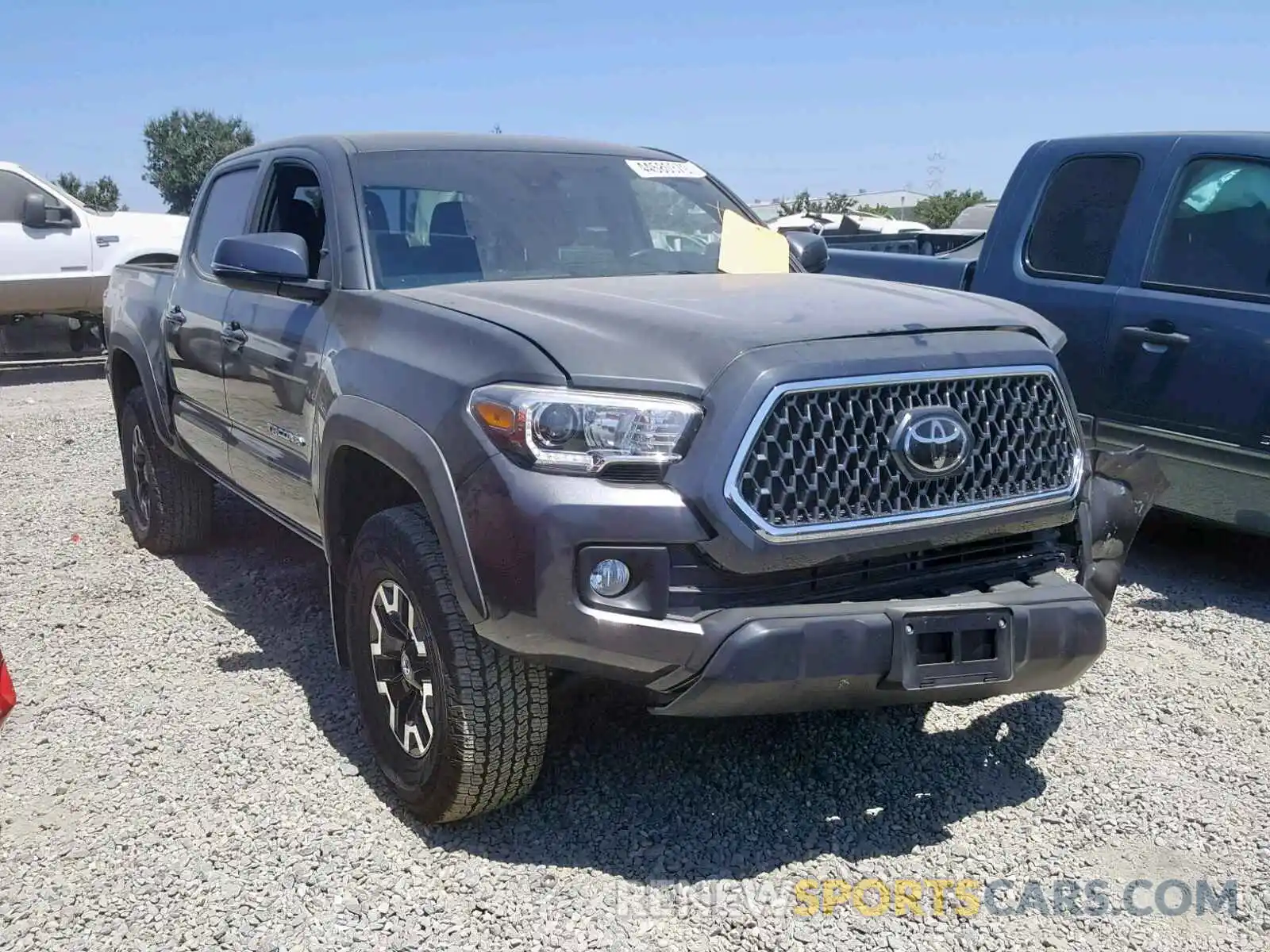 1 Photograph of a damaged car 3TMCZ5AN3KM212370 TOYOTA TACOMA DOU 2019