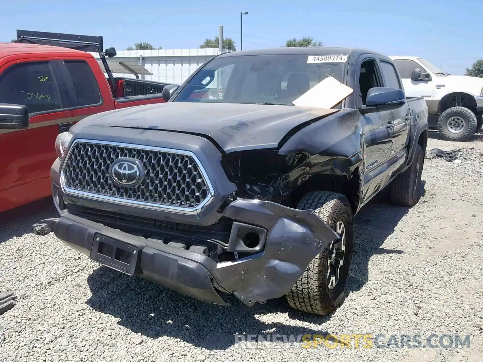 2 Photograph of a damaged car 3TMCZ5AN3KM212370 TOYOTA TACOMA DOU 2019